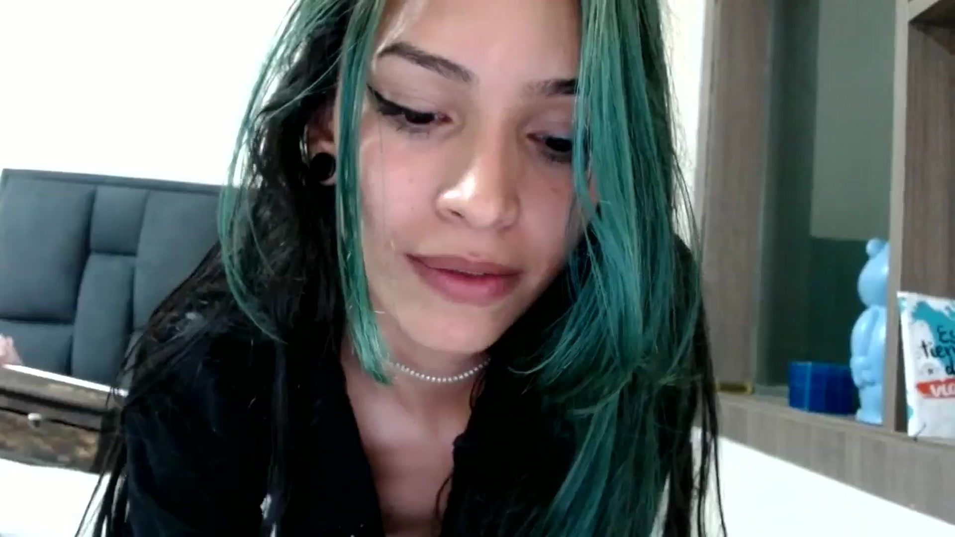 Gallery image thumbnail from Tang_miau's myfreecams stream on, 05/27/2024, 14:32 image 15 of 20