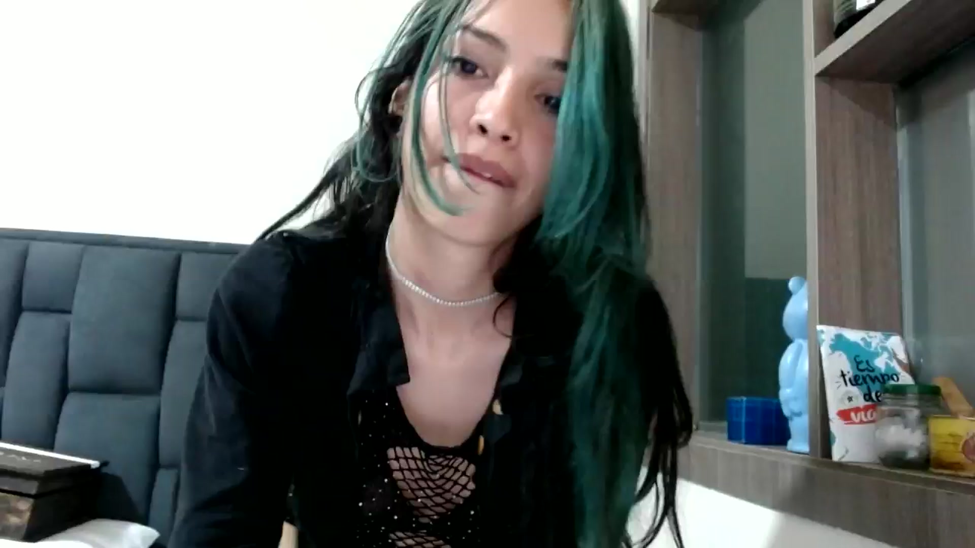 Gallery image thumbnail from Tang_miau's myfreecams stream on, 05/27/2024, 14:32 image 14 of 20