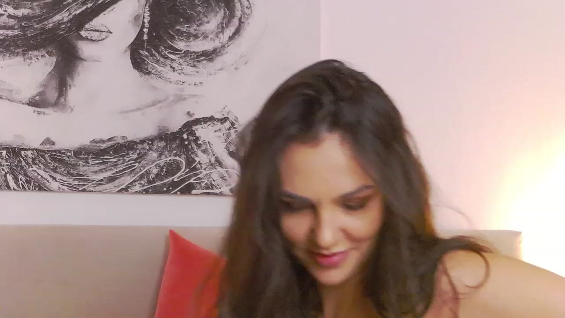 Gallery image thumbnail from TaniaAmore's myfreecams stream on, 12/12/2022, 24:02 image 5 of 20
