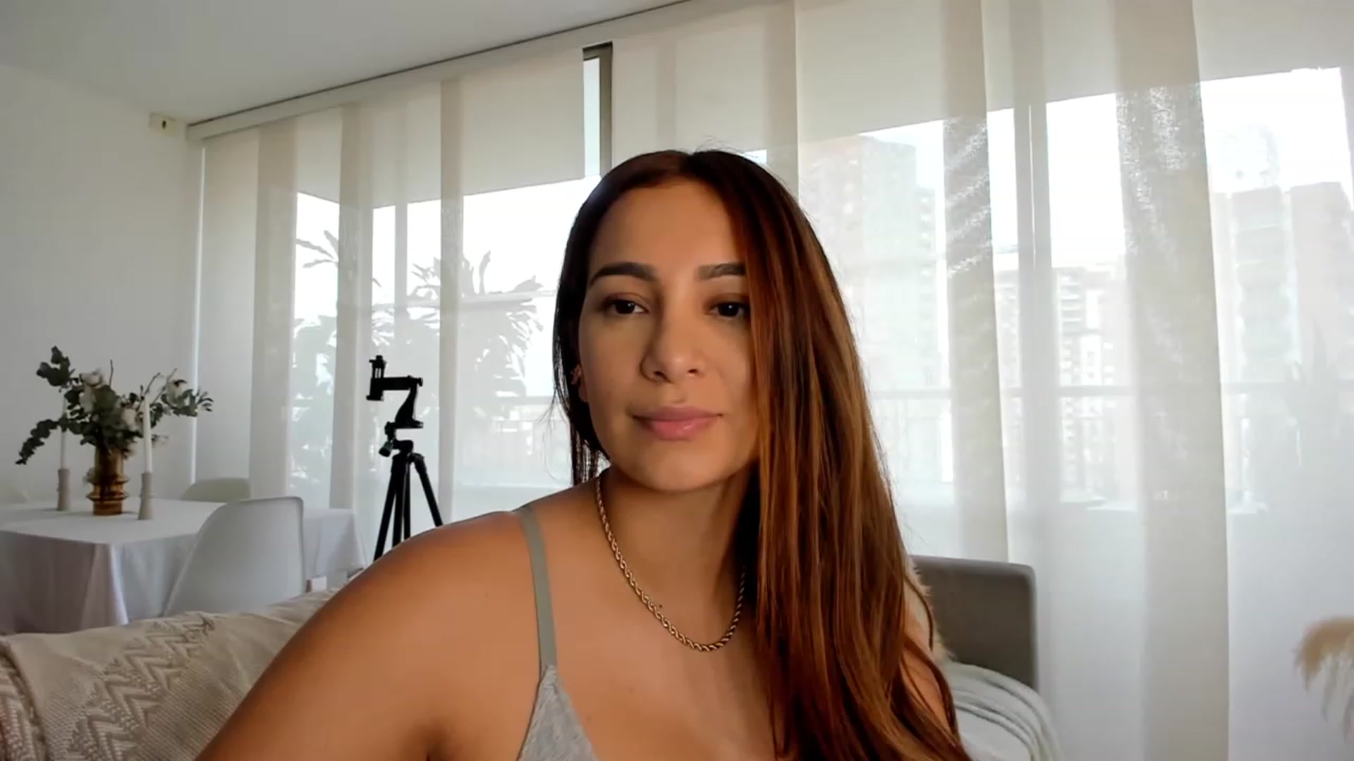 Gallery image thumbnail from TaniaAngel's myfreecams stream on, 01/03/2023, 18:57 image 10 of 20