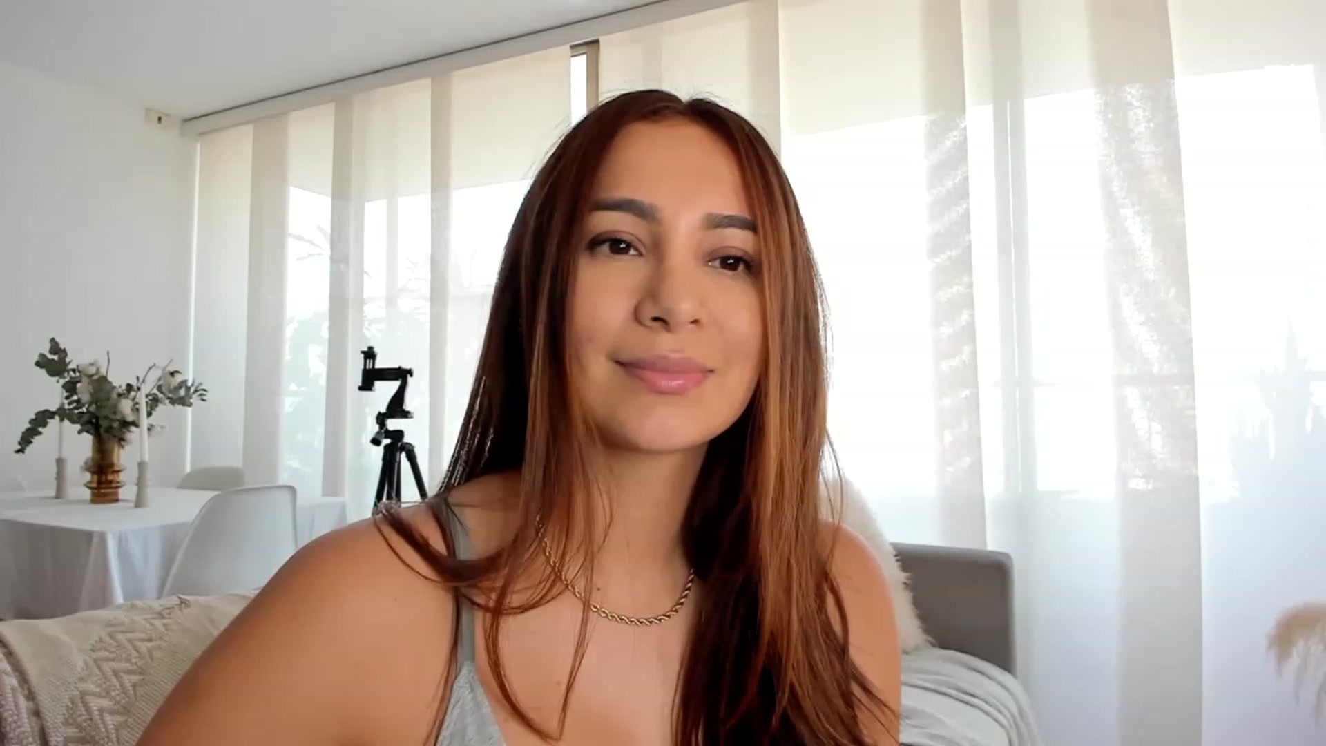Gallery image thumbnail from TaniaAngel's myfreecams stream on, 01/03/2023, 18:57 image 5 of 20