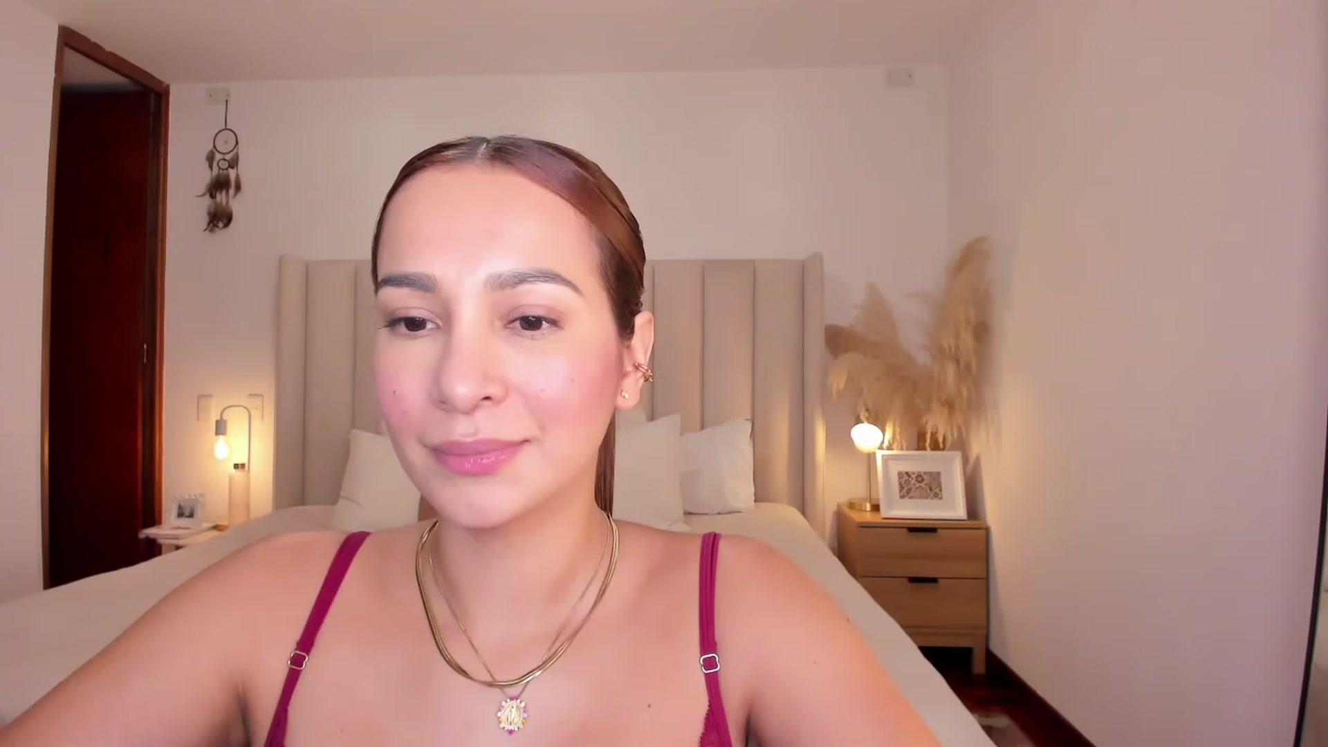 Gallery image thumbnail from TaniaAngel's myfreecams stream on, 04/17/2023, 23:21 image 15 of 20