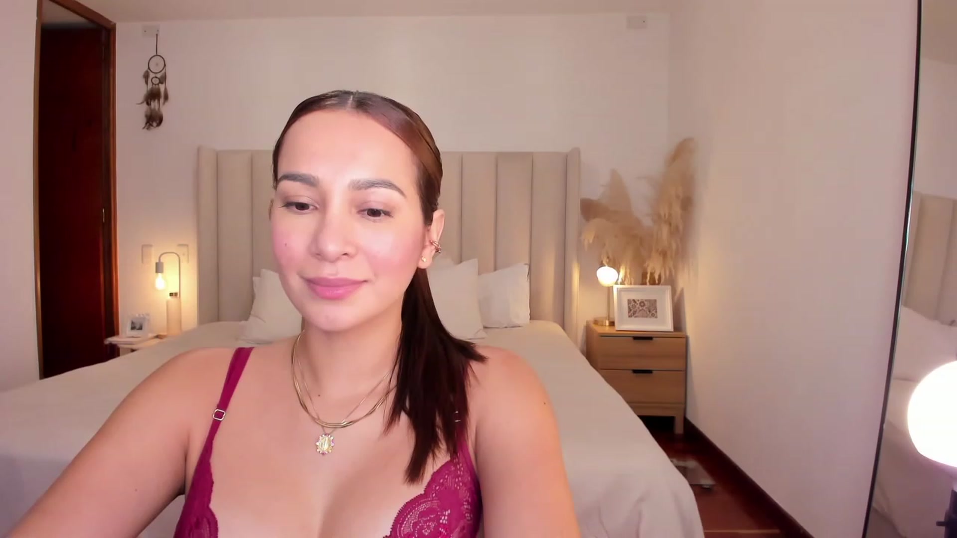 Gallery image thumbnail from TaniaAngel's myfreecams stream on, 04/17/2023, 23:21 image 6 of 20