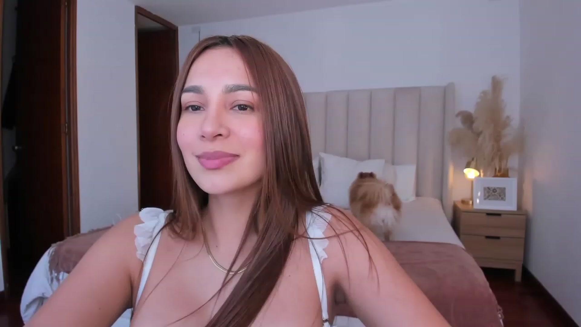 Gallery image thumbnail from TaniaAngel's myfreecams stream on, 04/27/2023, 19:33 image 7 of 20