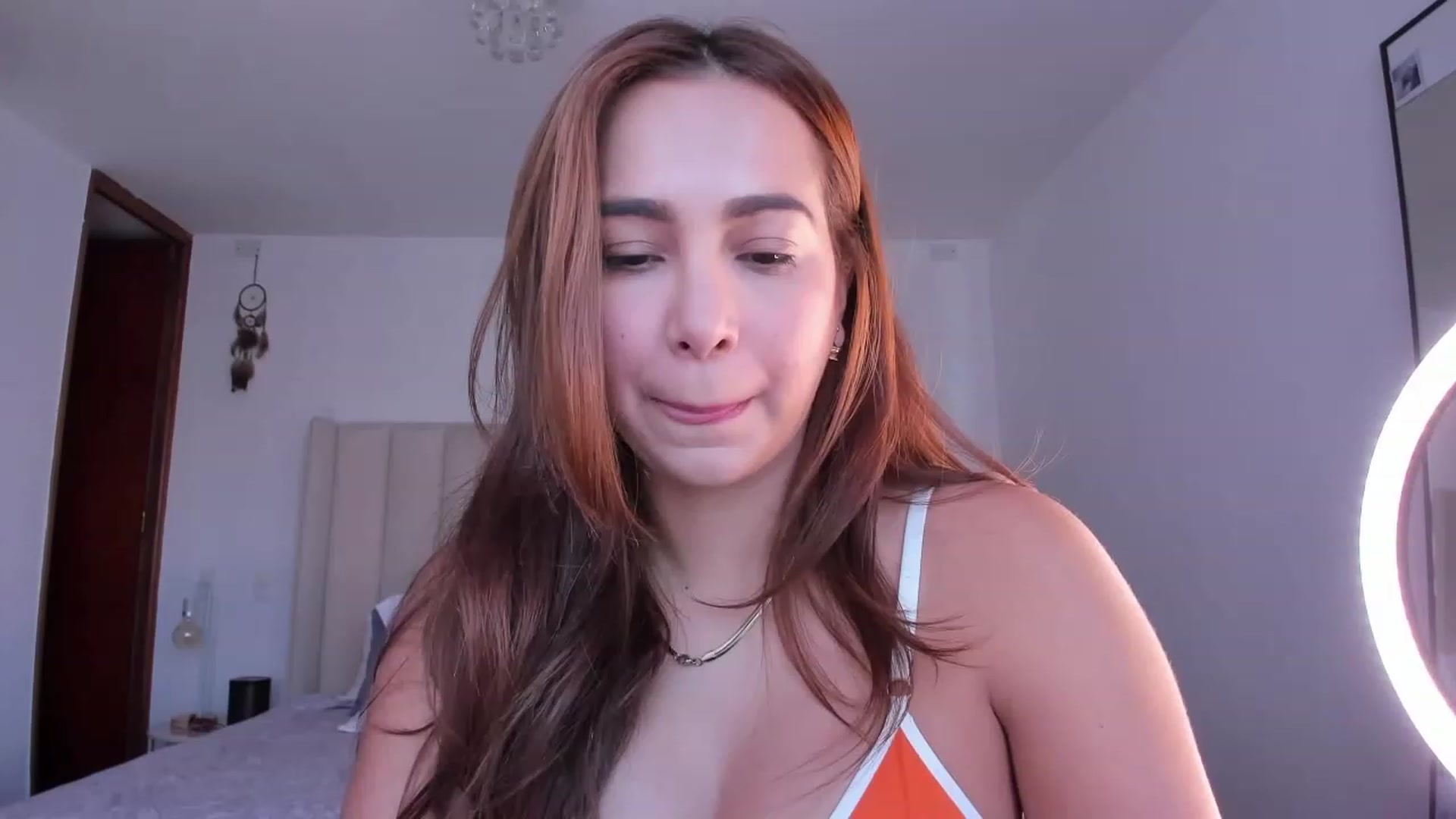 Gallery image thumbnail from TaniaAngel's myfreecams stream on, 12/12/2023, 19:04 image 4 of 20