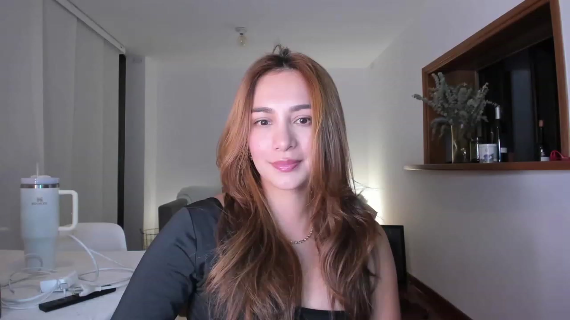 Gallery image thumbnail from TaniaAngel's myfreecams stream on, 12/25/2023, 03:57 image 13 of 20