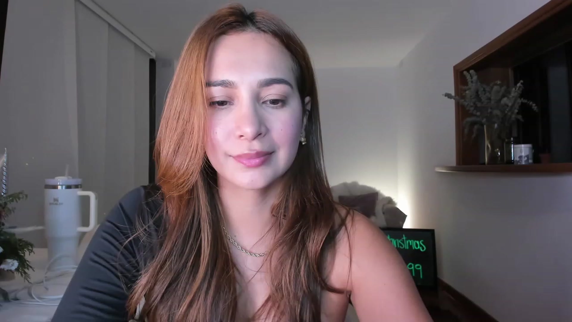Gallery image thumbnail from TaniaAngel's myfreecams stream on, 12/25/2023, 03:57 image 20 of 20