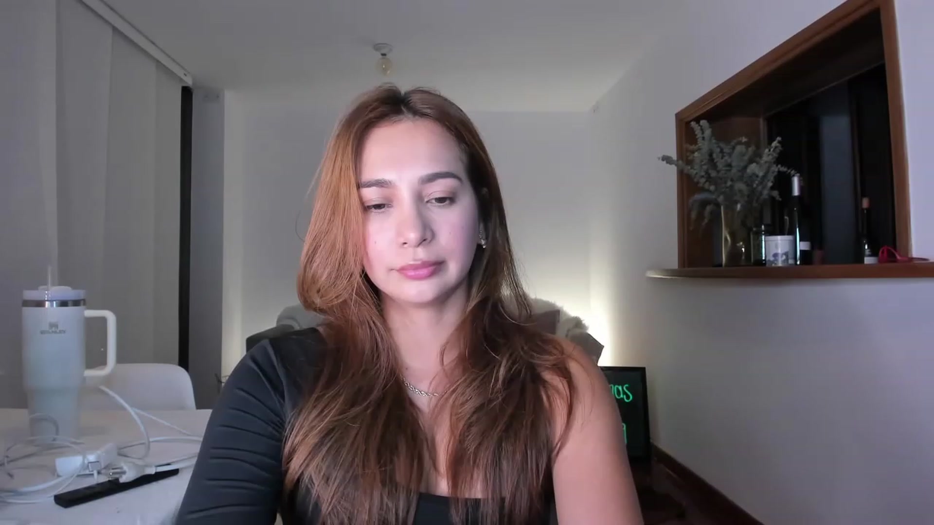 Gallery image thumbnail from TaniaAngel's myfreecams stream on, 12/25/2023, 03:57 image 17 of 20