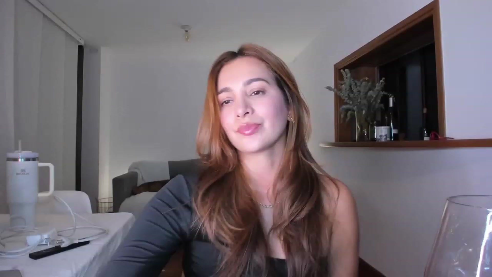 Gallery image thumbnail from TaniaAngel's myfreecams stream on, 12/25/2023, 03:57 image 4 of 20