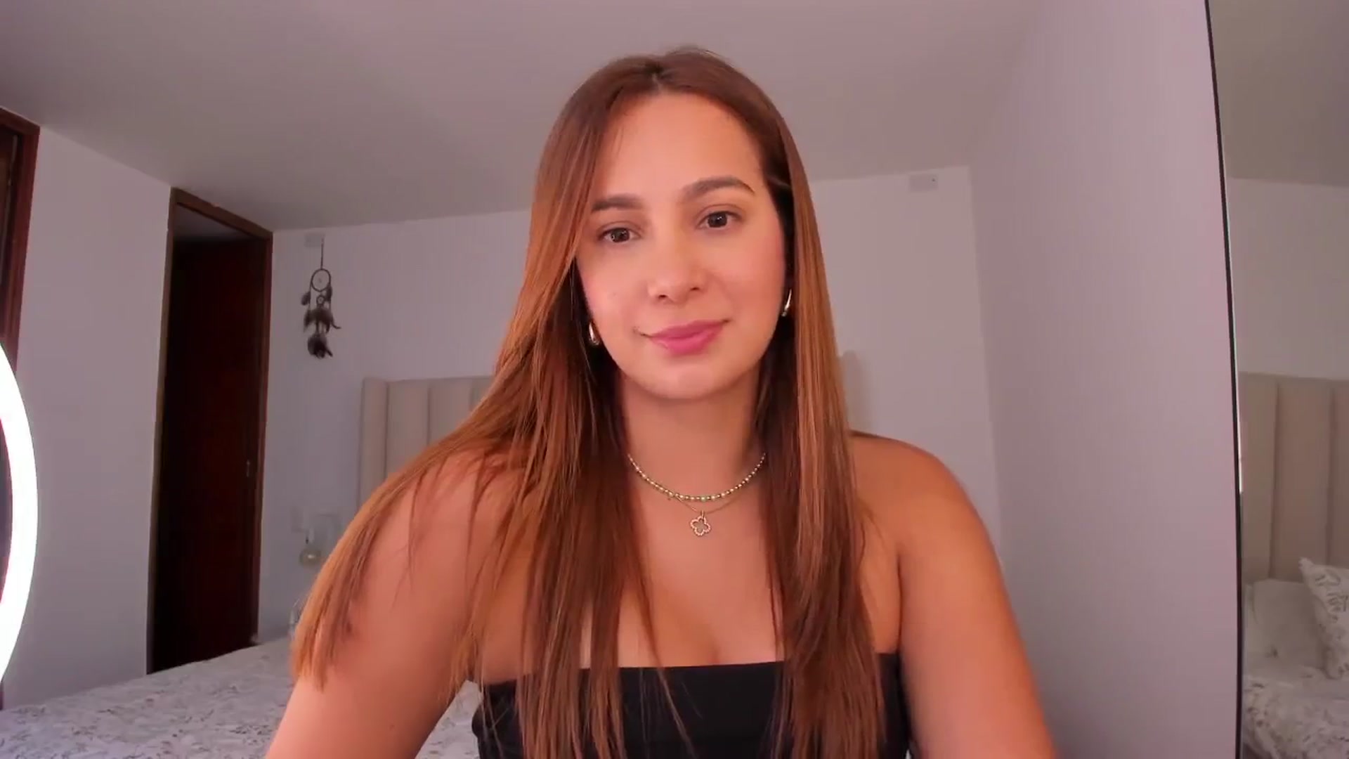 Gallery image thumbnail from TaniaAngel's myfreecams stream on, 08/15/2024, 19:32 image 7 of 20