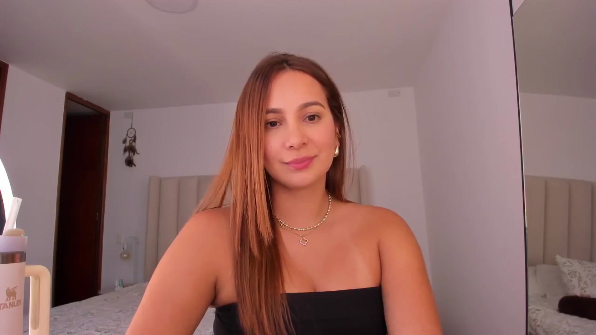 Gallery image thumbnail from TaniaAngel's myfreecams stream on, 08/15/2024, 19:32 image 12 of 20