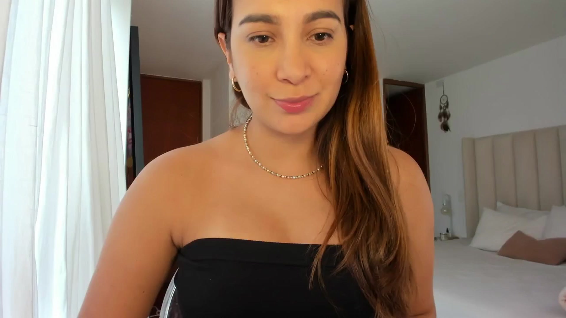 Gallery image thumbnail from TaniaAngel's myfreecams stream on, 12/02/2024, 19:24 image 20 of 20
