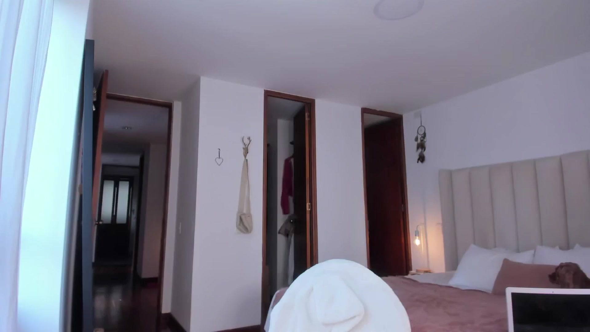 Gallery image thumbnail from TaniaAngel's myfreecams stream on, 12/14/2024, 21:40 image 7 of 20