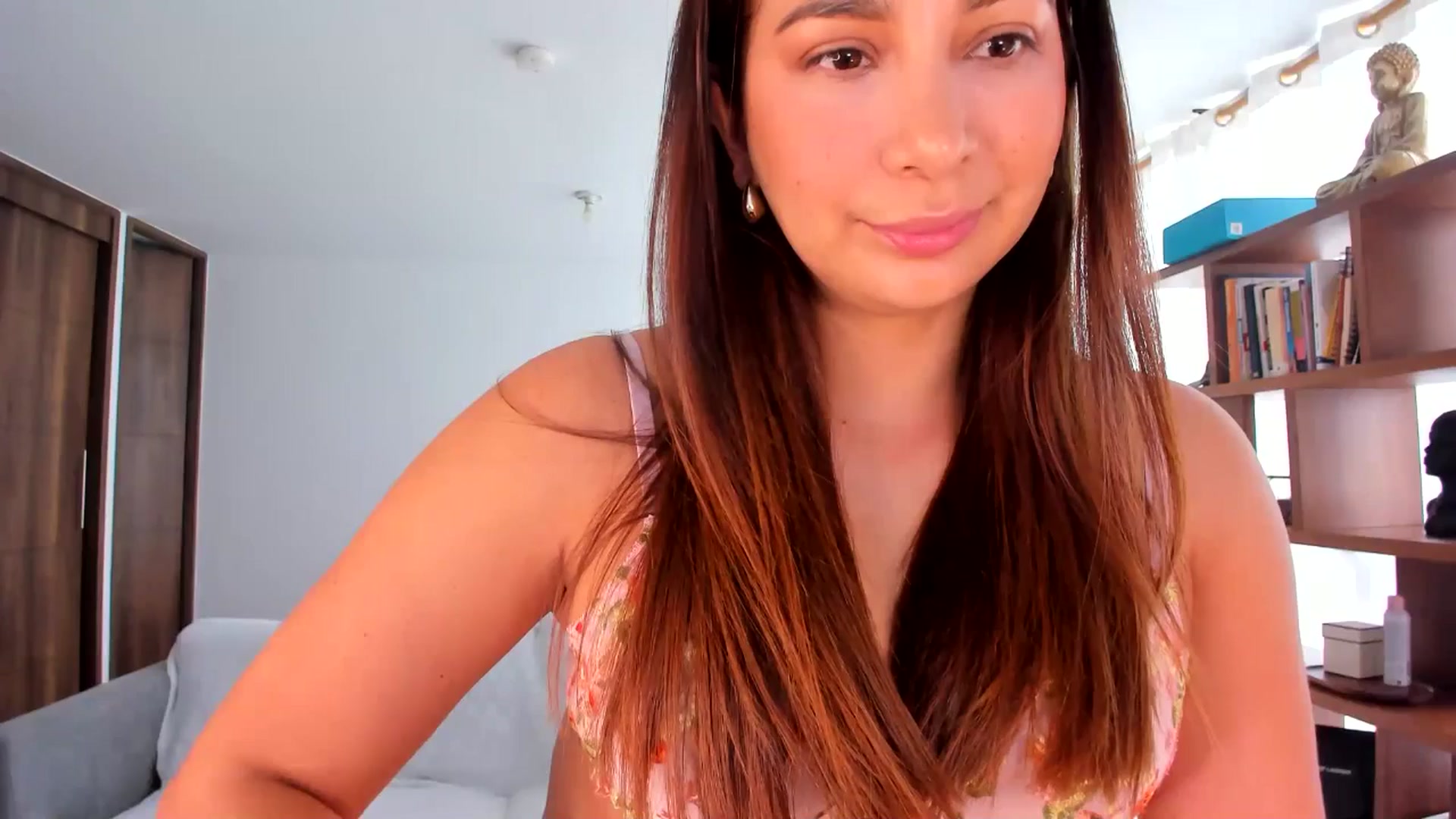 Gallery image thumbnail from TaniaAngel's myfreecams stream on, 01/13/2026, 19:06 image 2 of 20