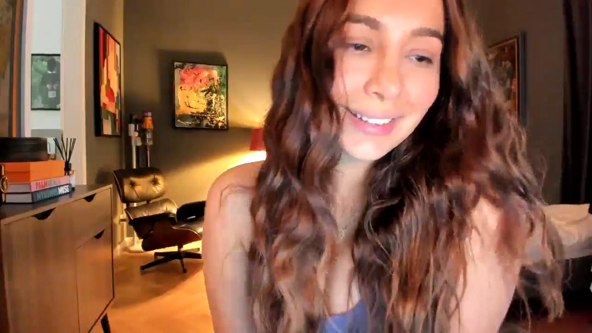 Gallery image thumbnail from TaniaAngel's myfreecams stream on, 02/04/2026, 12:33 image 16 of 20