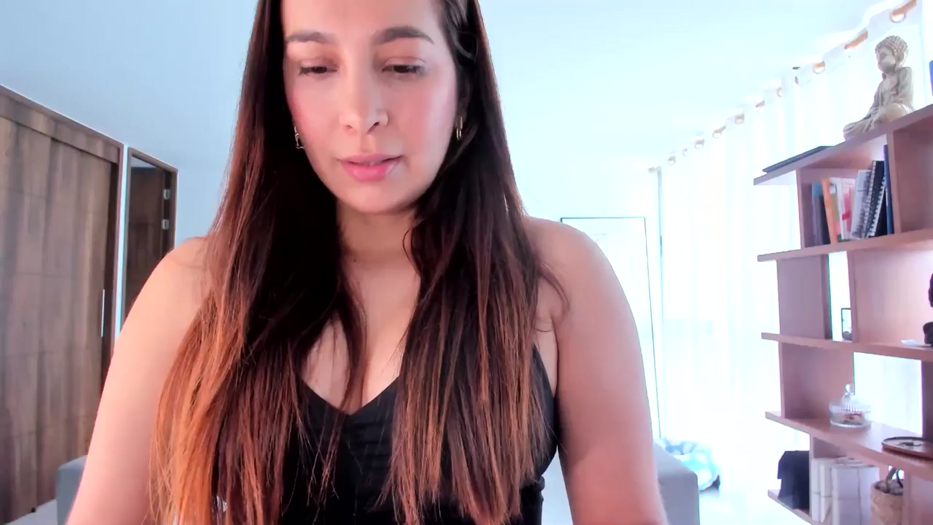Gallery image thumbnail from TaniaAngel's myfreecams stream on, 03/12/2026, 18:05 image 10 of 20