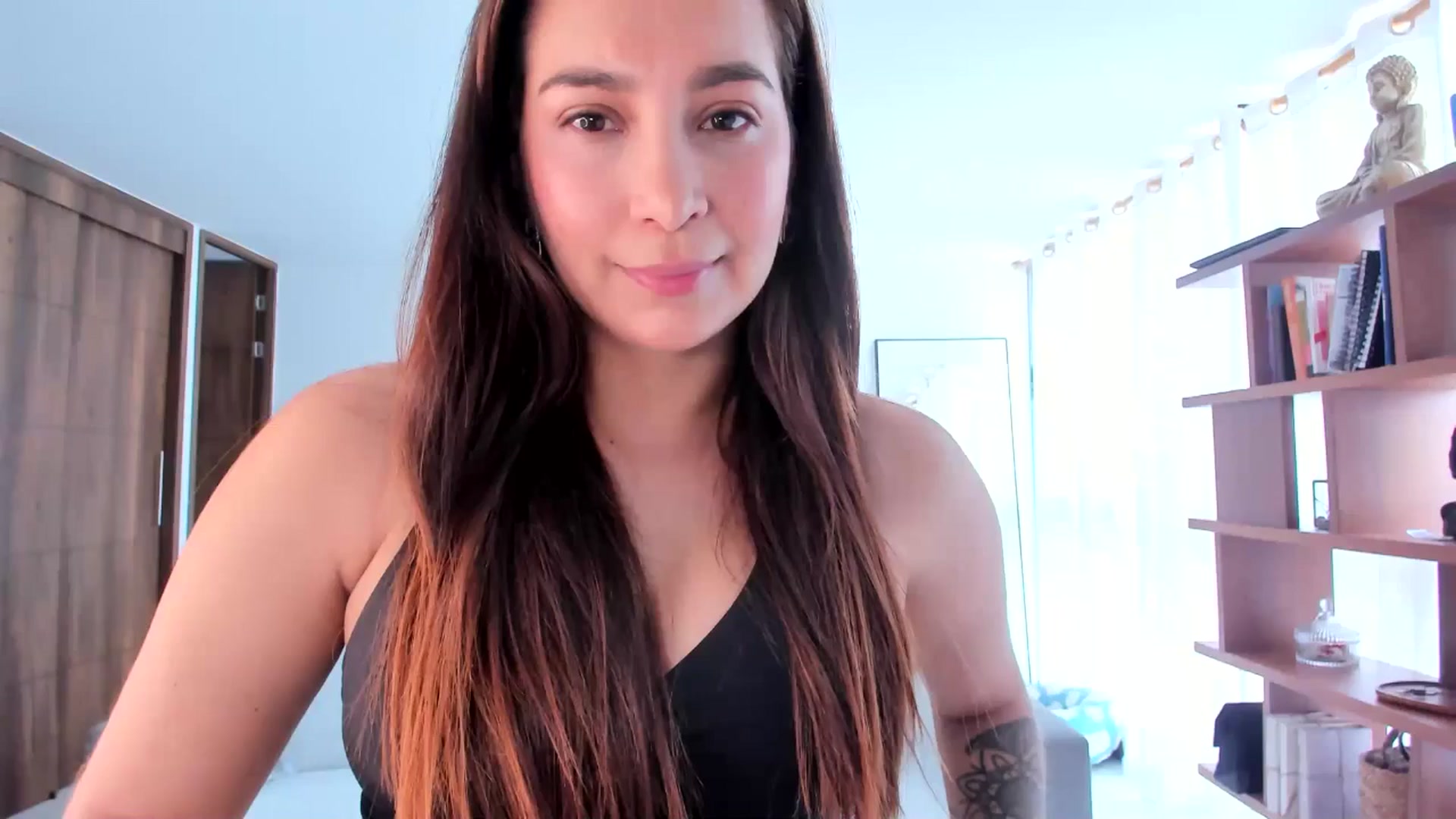 Gallery image thumbnail from TaniaAngel's myfreecams stream on, 03/12/2026, 18:05 image 13 of 20