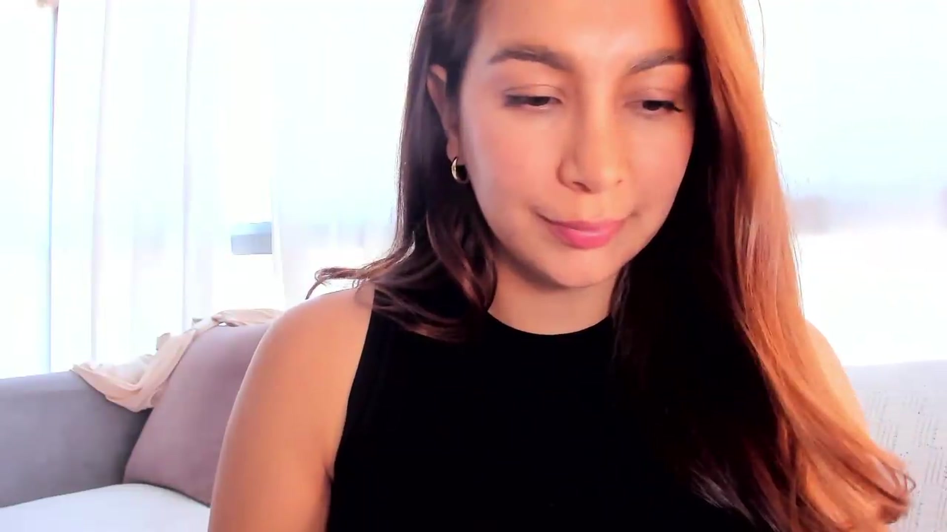 Gallery image thumbnail from TaniaAngel's myfreecams stream on, 07/07/2026, 18:05 image 15 of 20