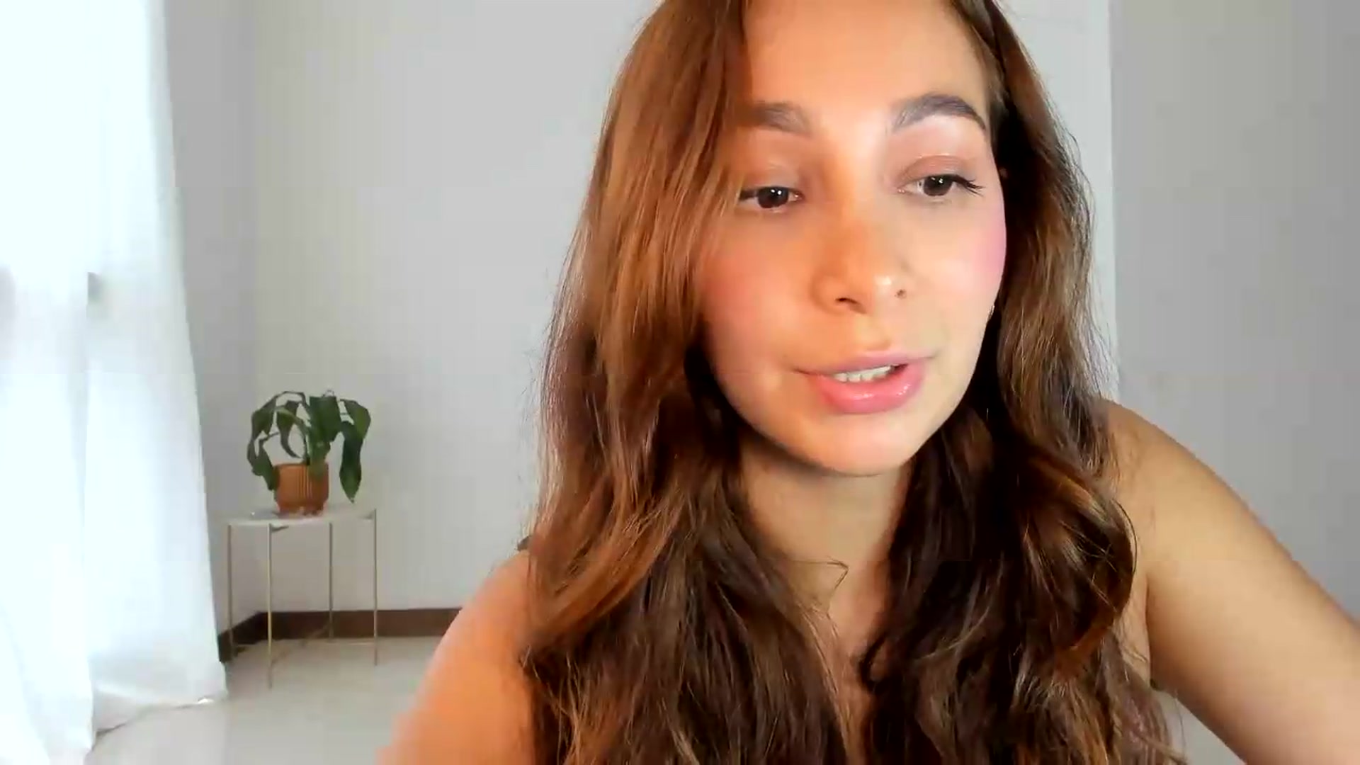 Gallery image thumbnail from TaniaAngel's myfreecams stream on, 07/27/2026, 21:37 image 16 of 20