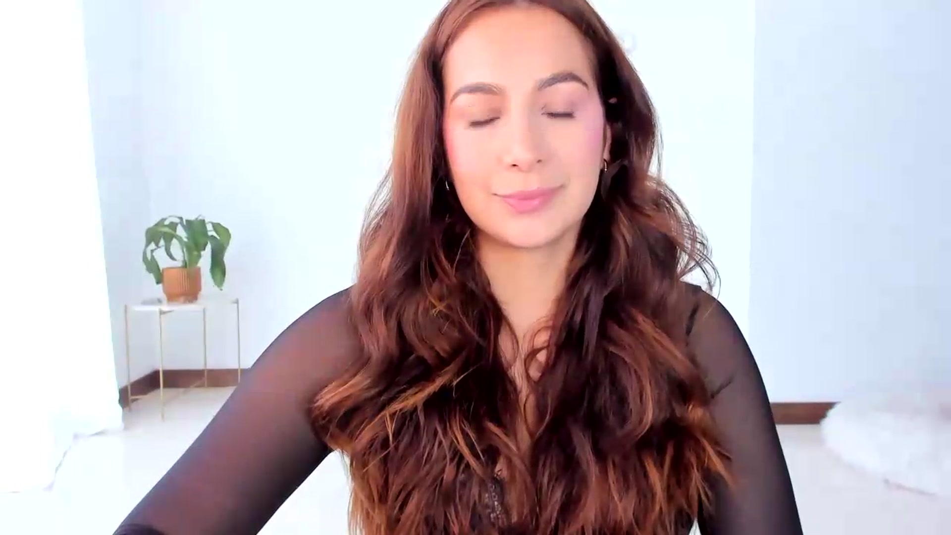 Gallery image thumbnail from TaniaAngel's myfreecams stream on, 07/28/2026, 17:13 image 19 of 20
