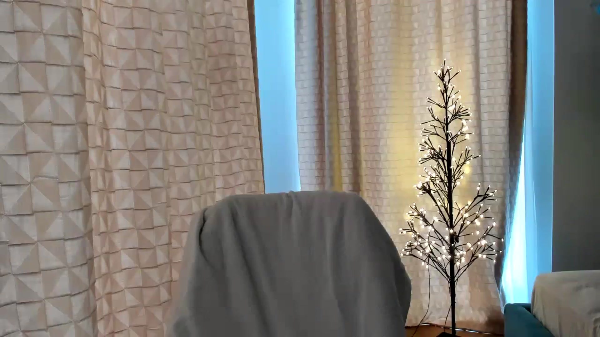 Gallery image thumbnail from Tanya's myfreecams stream on, 11/28/2023, 09:29 image 14 of 20