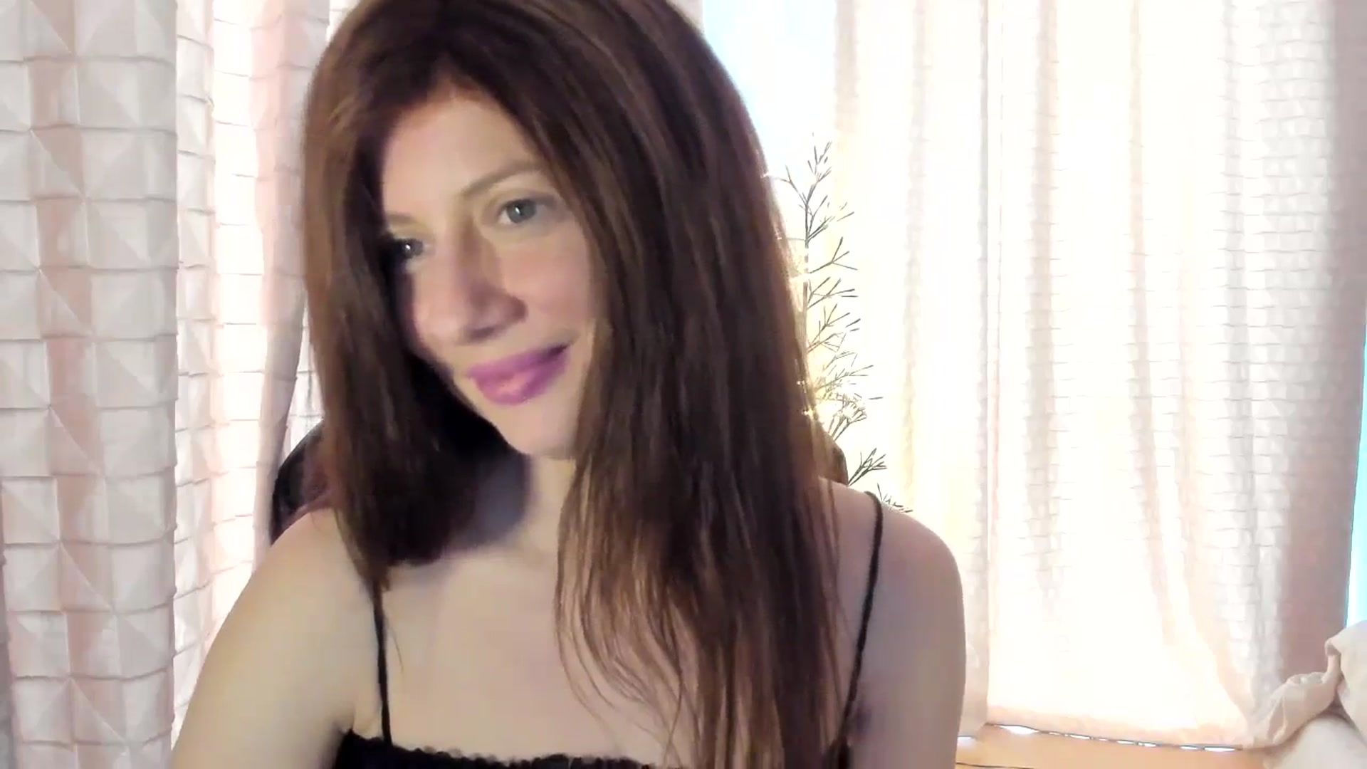 Gallery image thumbnail from Tanya's myfreecams stream on, 03/08/2024, 08:32 image 17 of 20