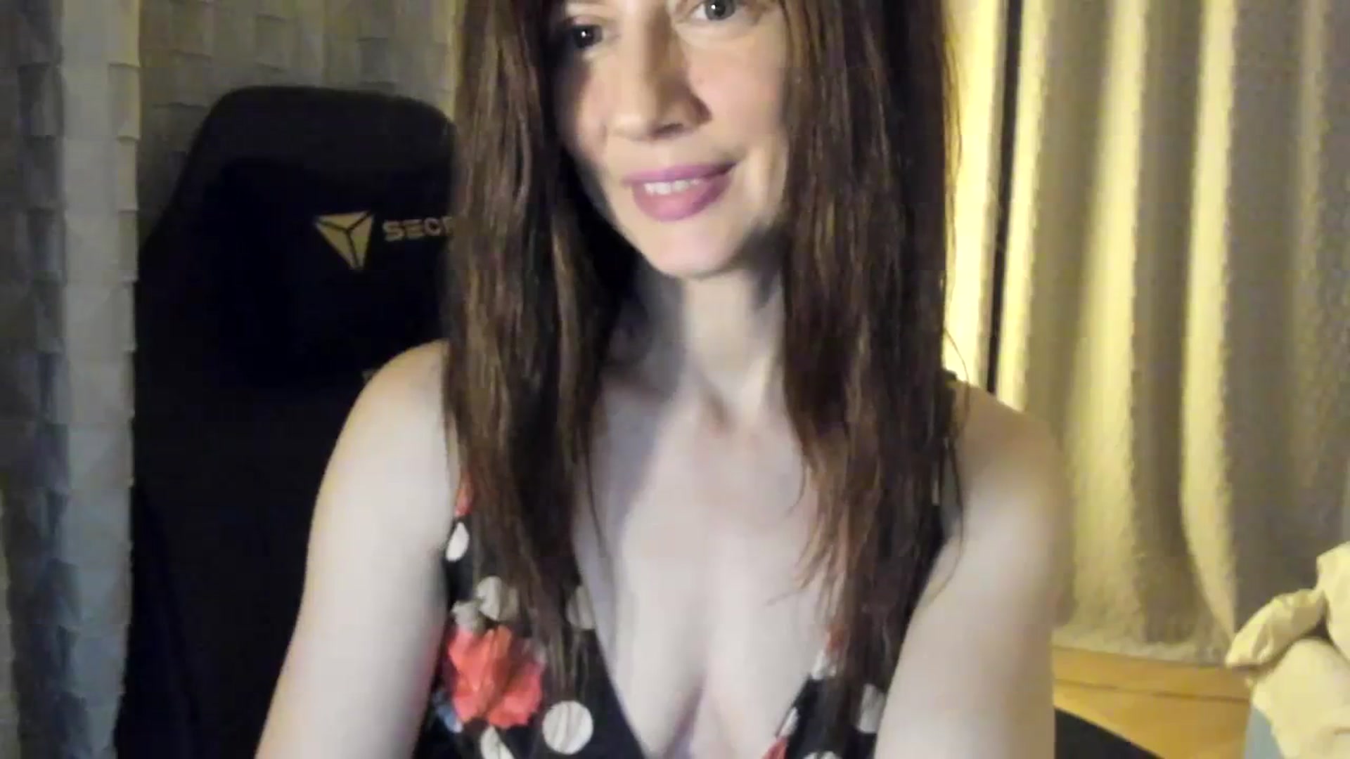 Gallery image thumbnail from Tanya's myfreecams stream on, 03/16/2024, 19:54 image 17 of 20