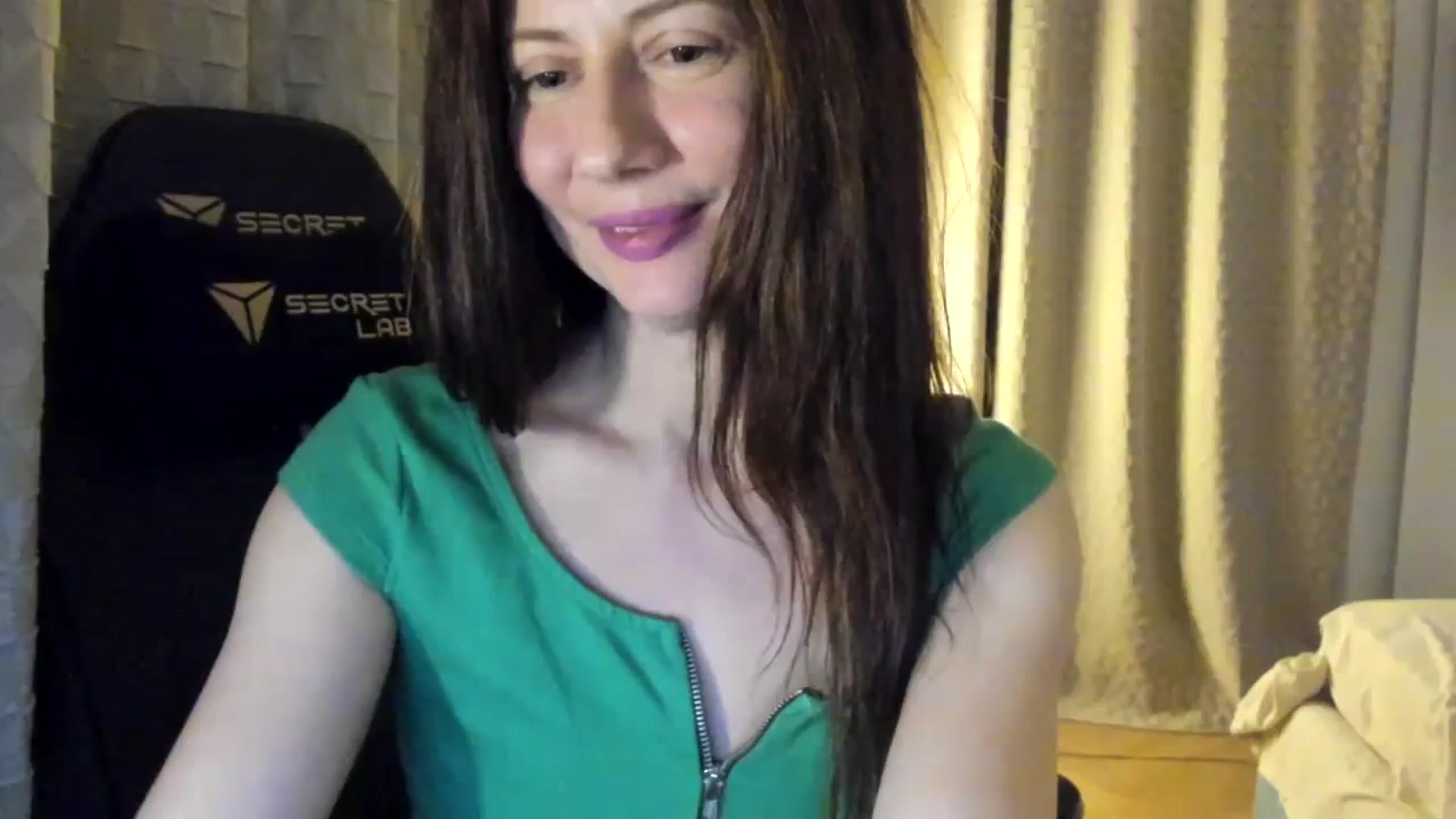 Gallery image thumbnail from Tanya's myfreecams stream on, 03/18/2024, 03:15 image 10 of 20