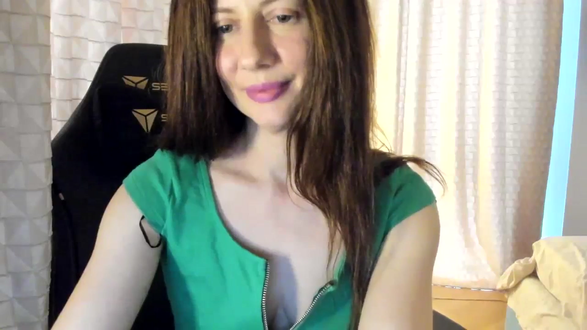 Gallery image thumbnail from Tanya's myfreecams stream on, 03/18/2024, 05:49 image 12 of 20