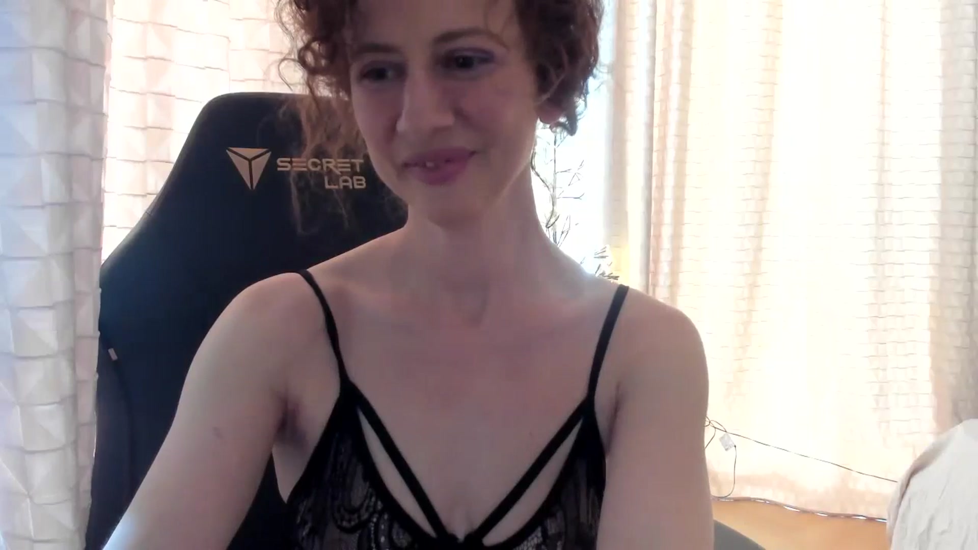 Gallery image thumbnail from Tanya's myfreecams stream on, 04/19/2024, 13:25 image 7 of 20