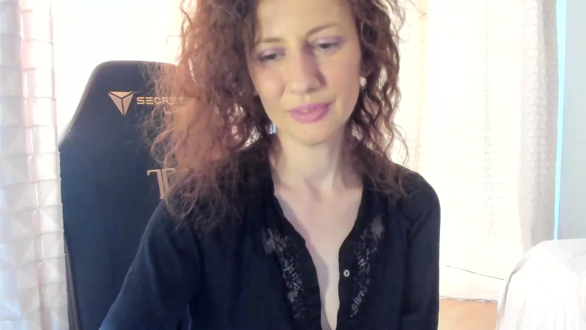 Gallery image thumbnail from Tanya's myfreecams stream on, 04/21/2024, 13:51 image 18 of 20