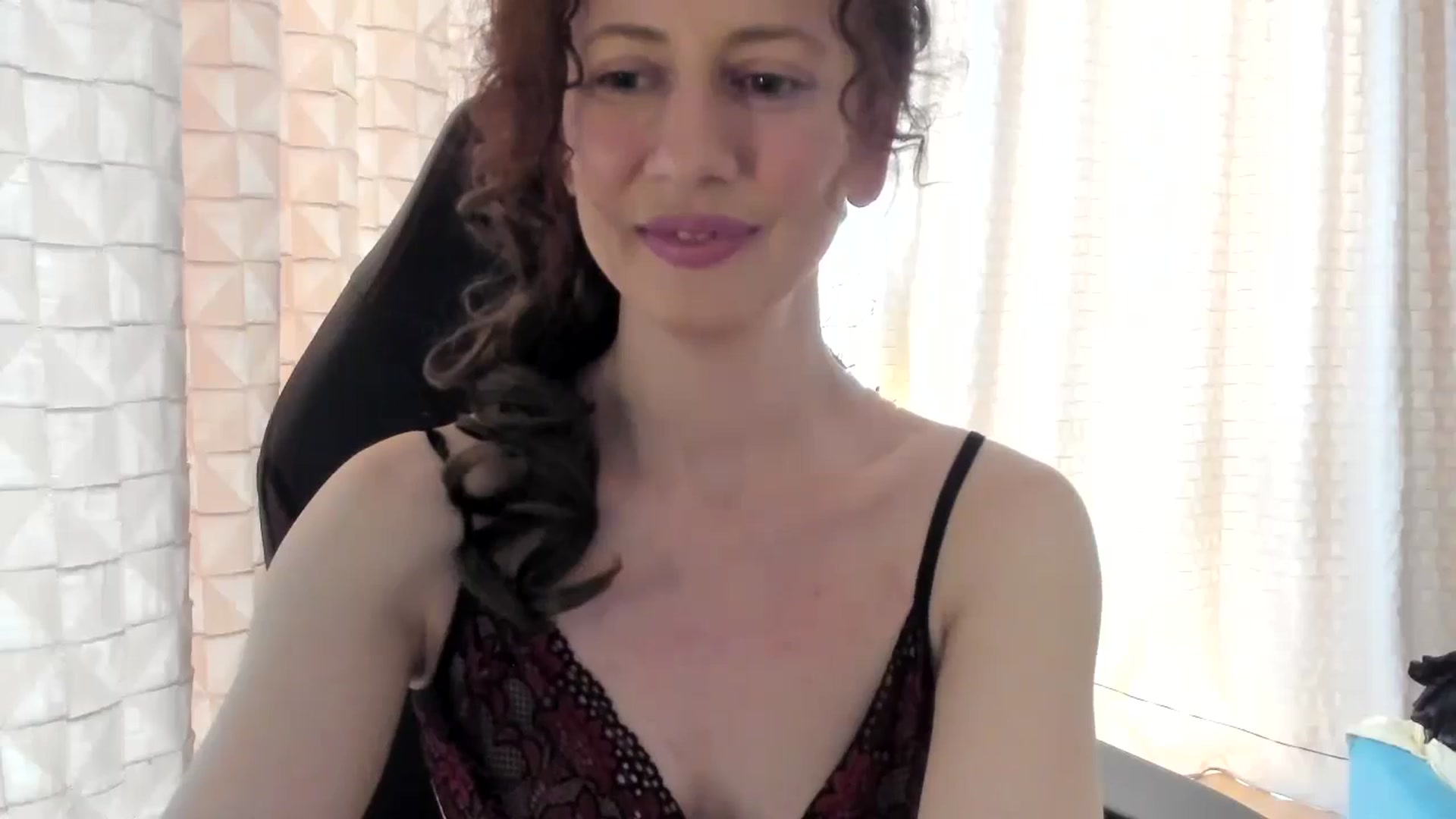 Gallery image thumbnail from Tanya's myfreecams stream on, 05/09/2024, 09:43 image 15 of 20