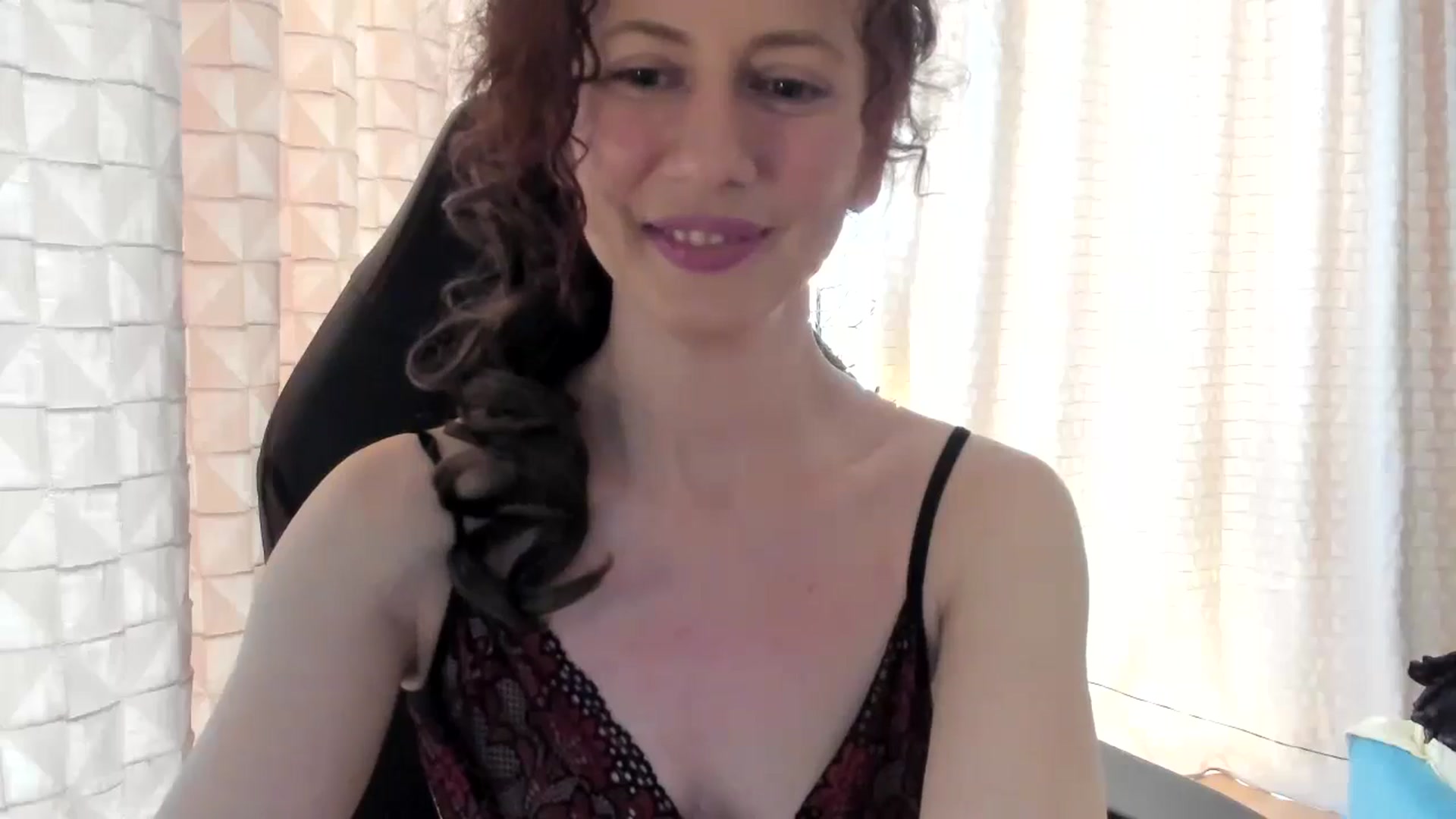Gallery image thumbnail from Tanya's myfreecams stream on, 05/09/2024, 09:43 image 12 of 20