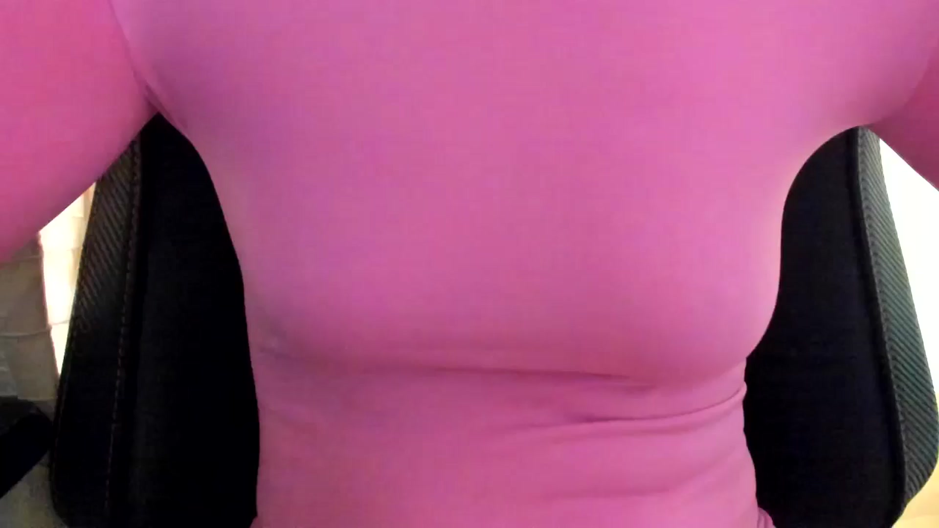 Gallery image thumbnail from Tanya's myfreecams stream on, 05/24/2024, 08:59 image 17 of 20