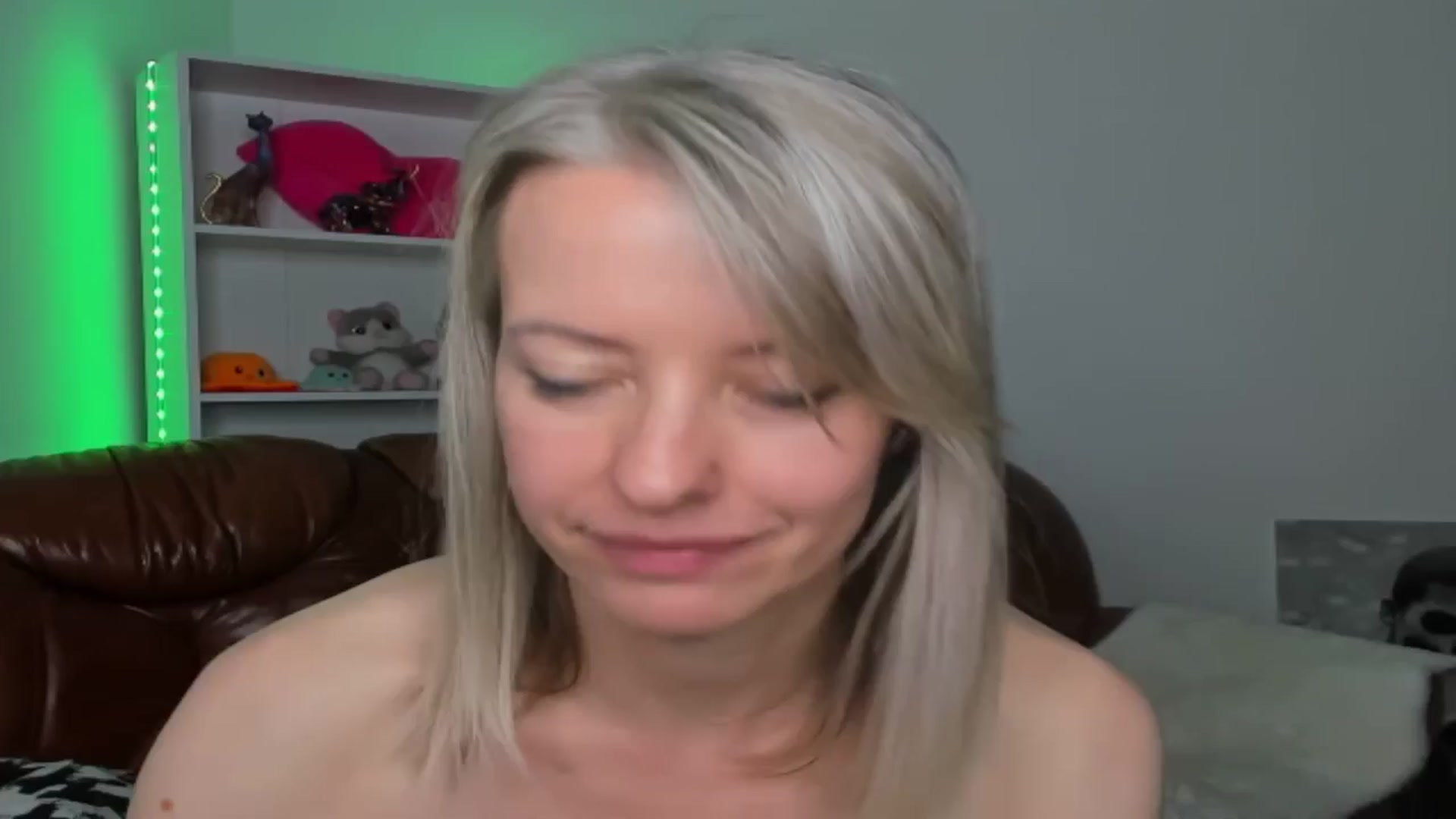 Gallery image thumbnail from TanyaGold01's myfreecams stream on, 10/26/2024, 13:45 image 20 of 20