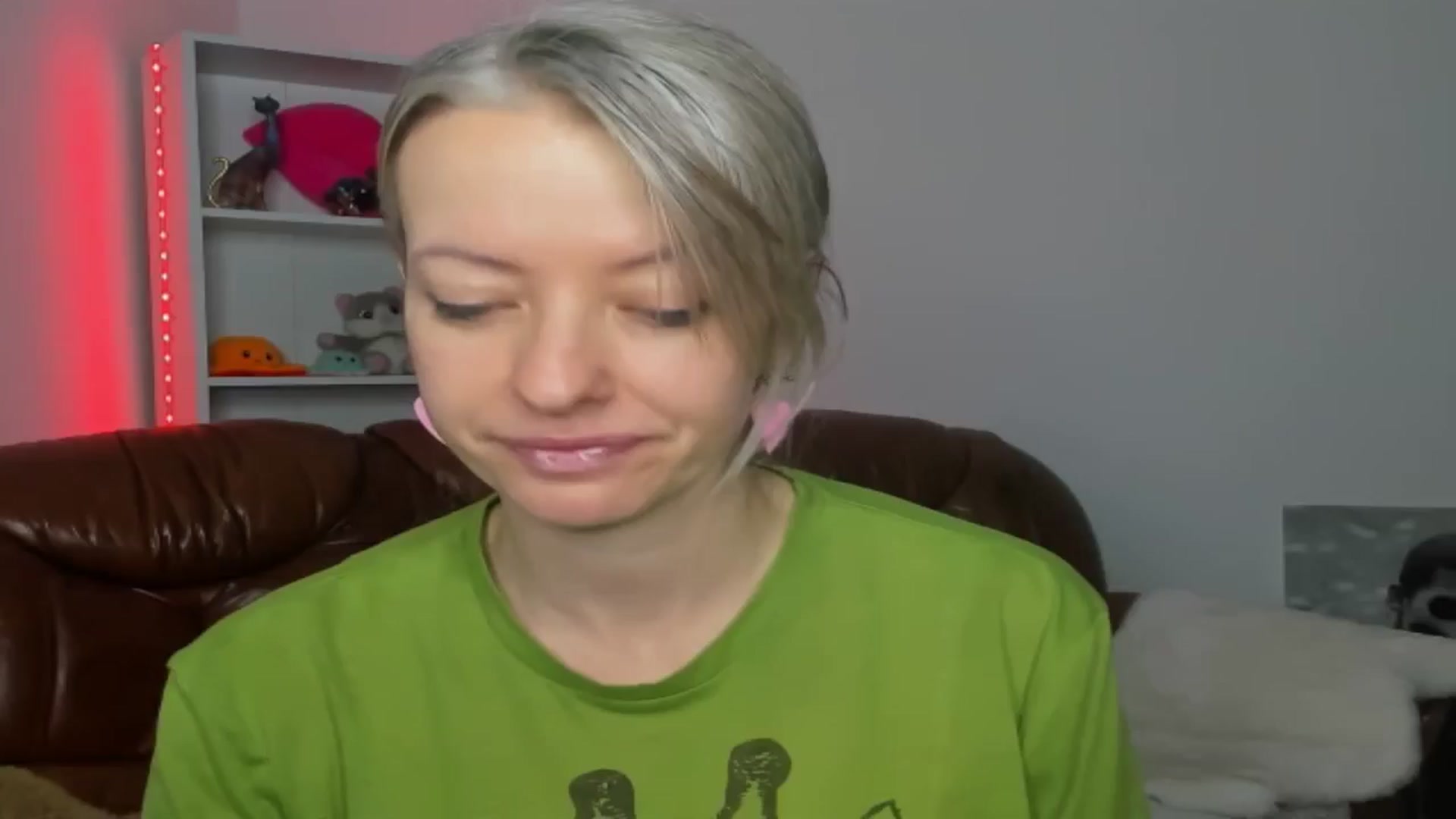 Gallery image thumbnail from TanyaGold01's myfreecams stream on, 11/03/2024, 14:59 image 18 of 20