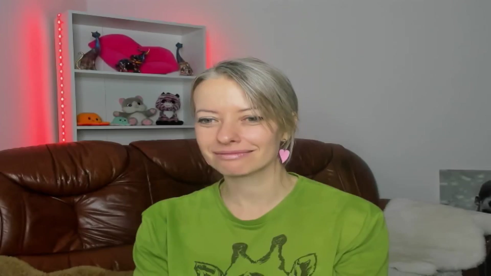Gallery image thumbnail from TanyaGold01's myfreecams stream on, 11/03/2024, 14:59 image 9 of 20