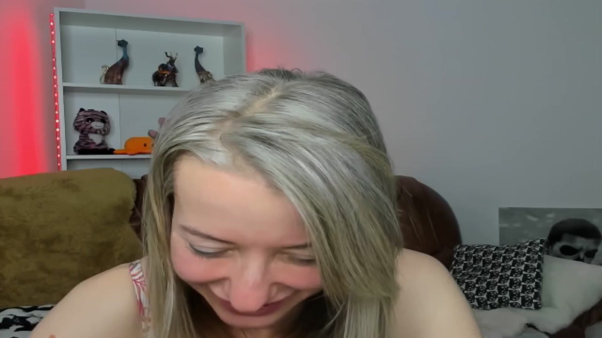 Gallery image thumbnail from TanyaGold01's myfreecams stream on, 12/08/2024, 14:15 image 20 of 20