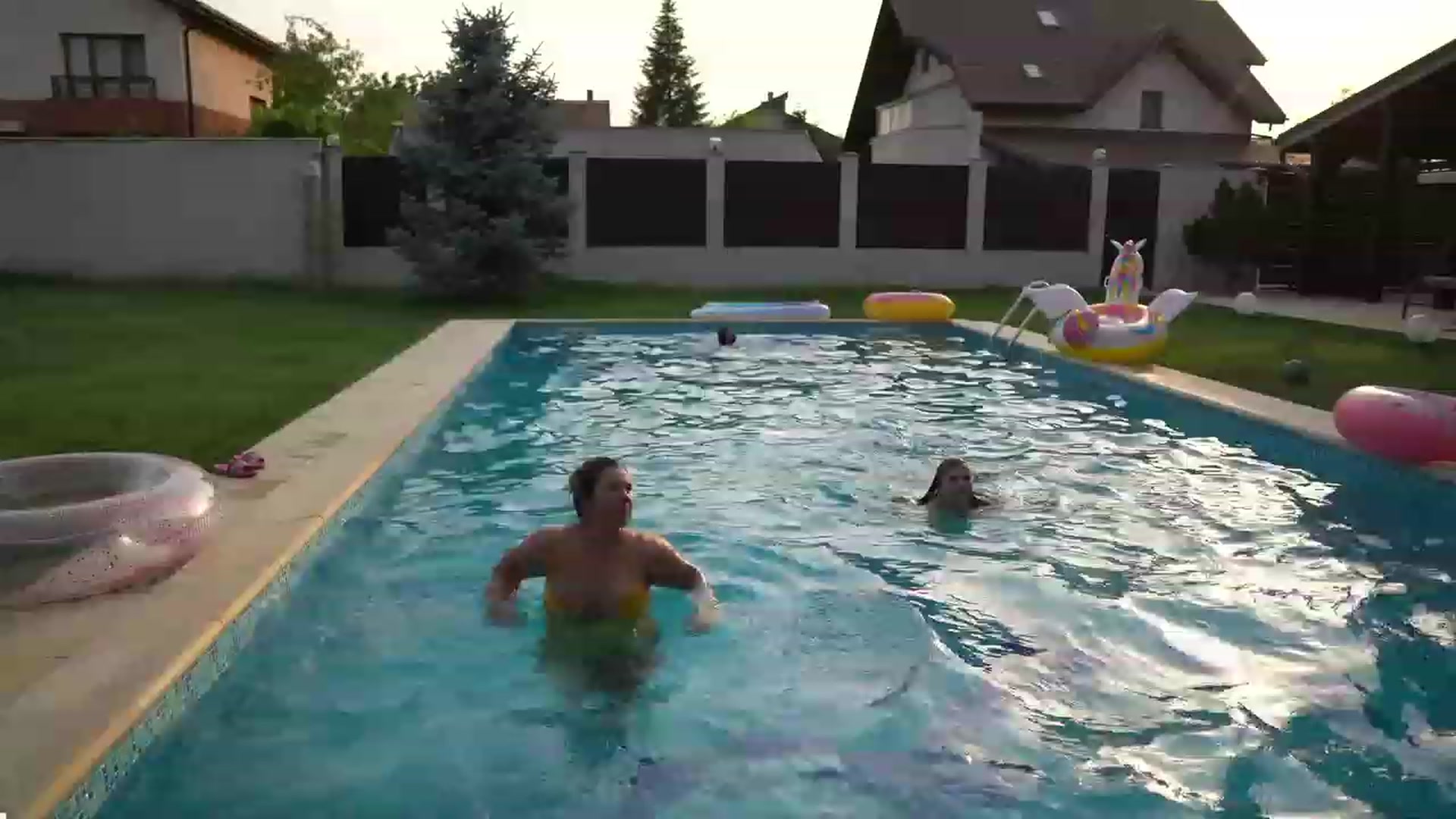 Gallery image thumbnail from TanyaJade1's myfreecams stream on, 07/25/2023, 16:38 image 10 of 20