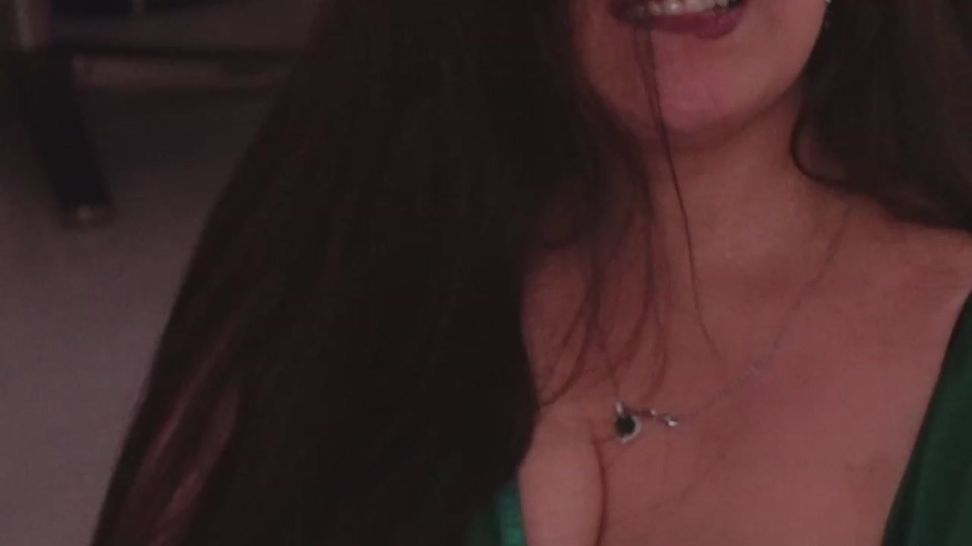 Gallery image thumbnail from TanyaJade1's myfreecams stream on, 03/02/2024, 03:54 image 5 of 20