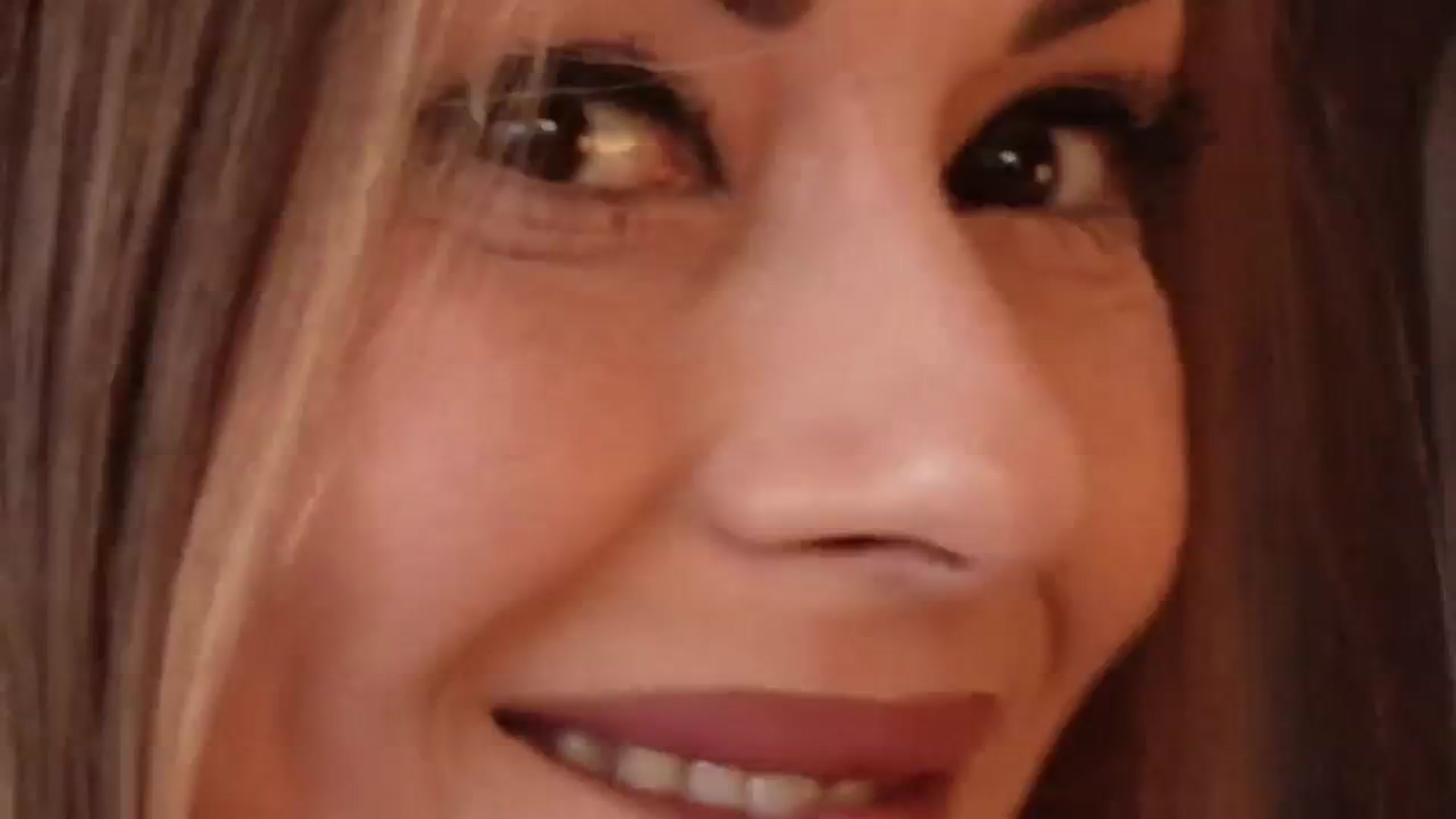 Gallery image thumbnail from TanyaJade1's myfreecams stream on, 10/19/2024, 20:39 image 17 of 20
