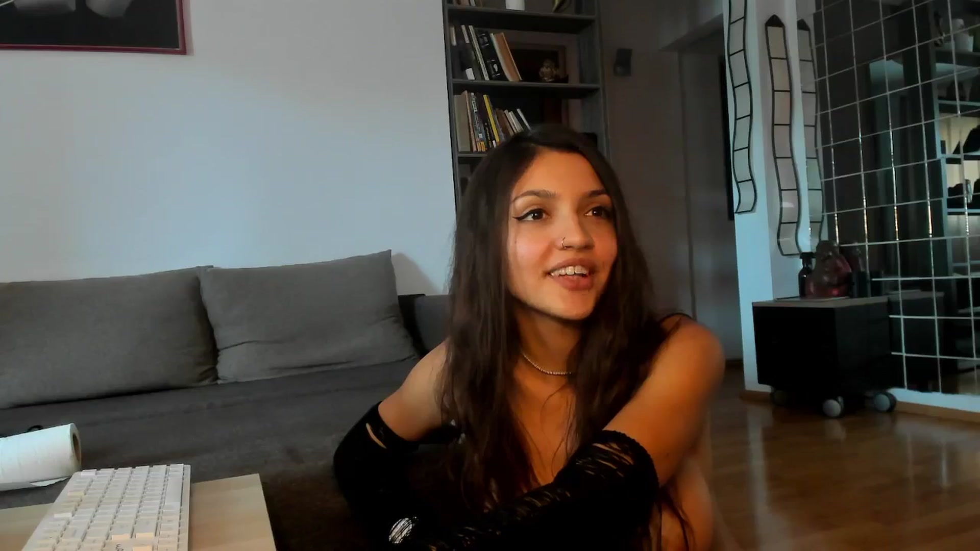Gallery image thumbnail from TaraQueen's myfreecams stream on, 08/17/2024, 14:21 image 18 of 20