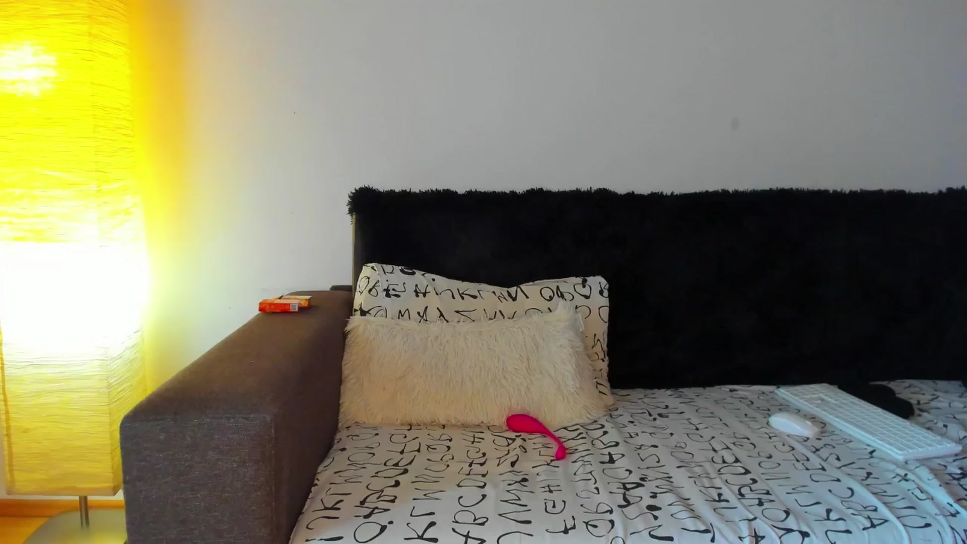 Gallery image thumbnail from TaraQueen's myfreecams stream on, 02/28/2025, 12:27 image 1 of 20