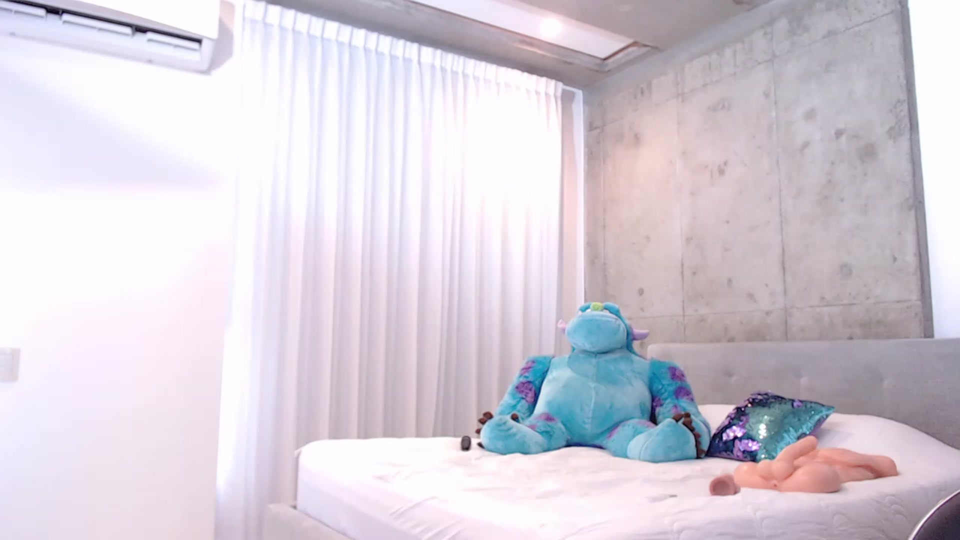 Gallery image thumbnail from TaraWhitte's myfreecams stream on, 11/25/2022, 22:40 image 12 of 20