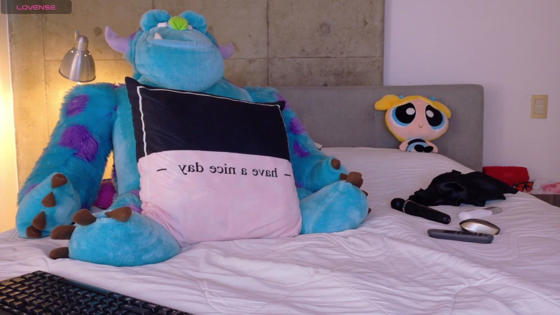 Gallery image thumbnail from TaraWhitte's myfreecams stream on, 01/29/2026, 23:18 image 15 of 20