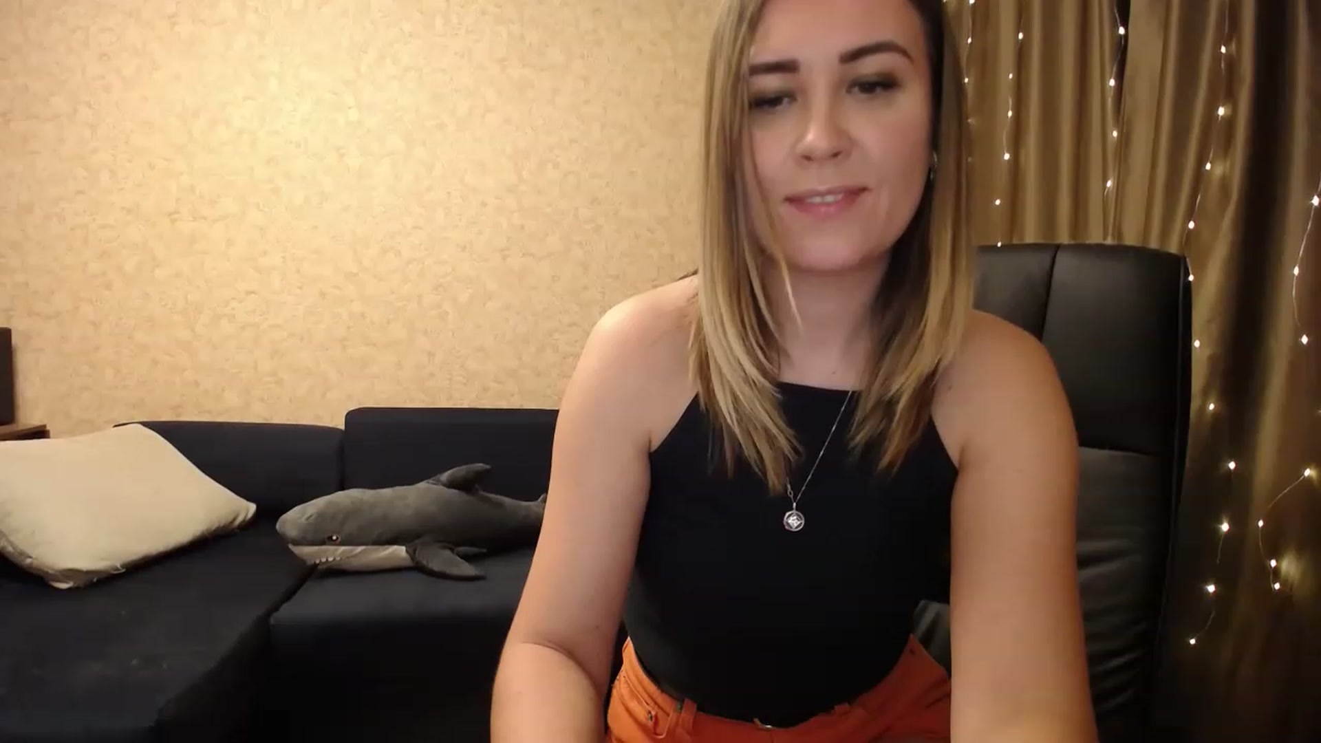 Gallery image thumbnail from Tarot__Reader's myfreecams stream on, 12/08/2022, 04:25 image 12 of 20