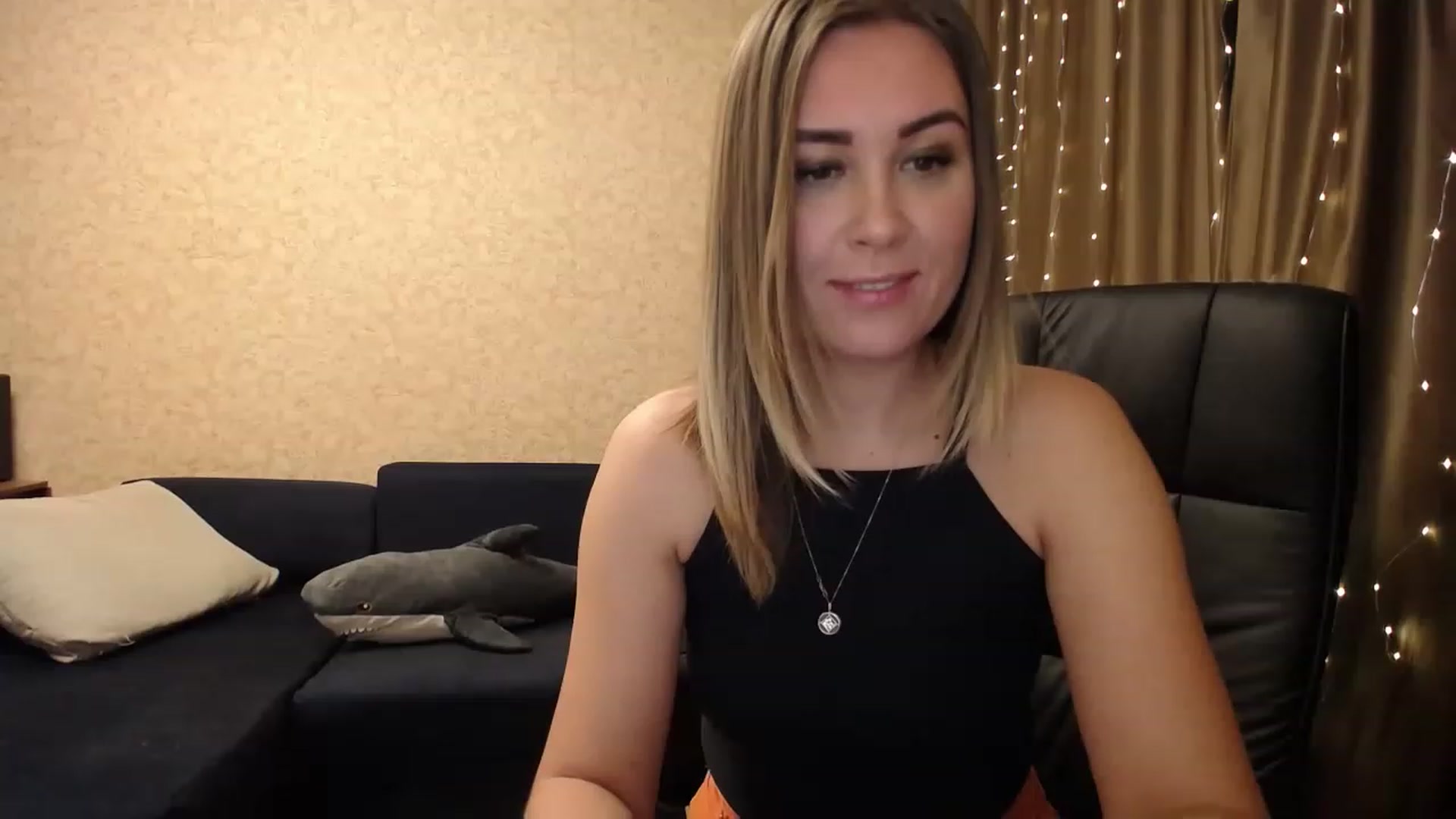 Gallery image thumbnail from Tarot__Reader's myfreecams stream on, 12/08/2022, 04:25 image 7 of 20