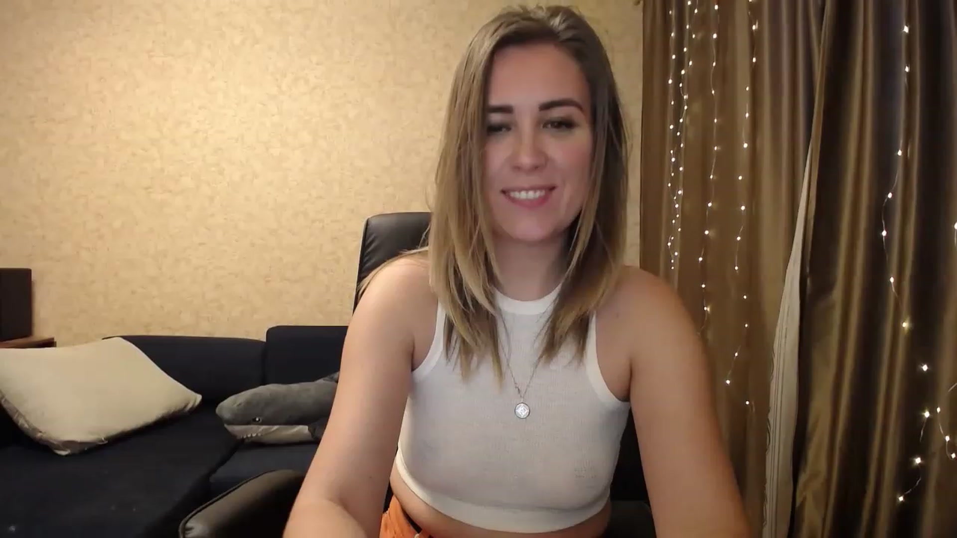 Gallery image thumbnail from Tarot__Reader's myfreecams stream on, 12/08/2022, 06:56 image 11 of 20