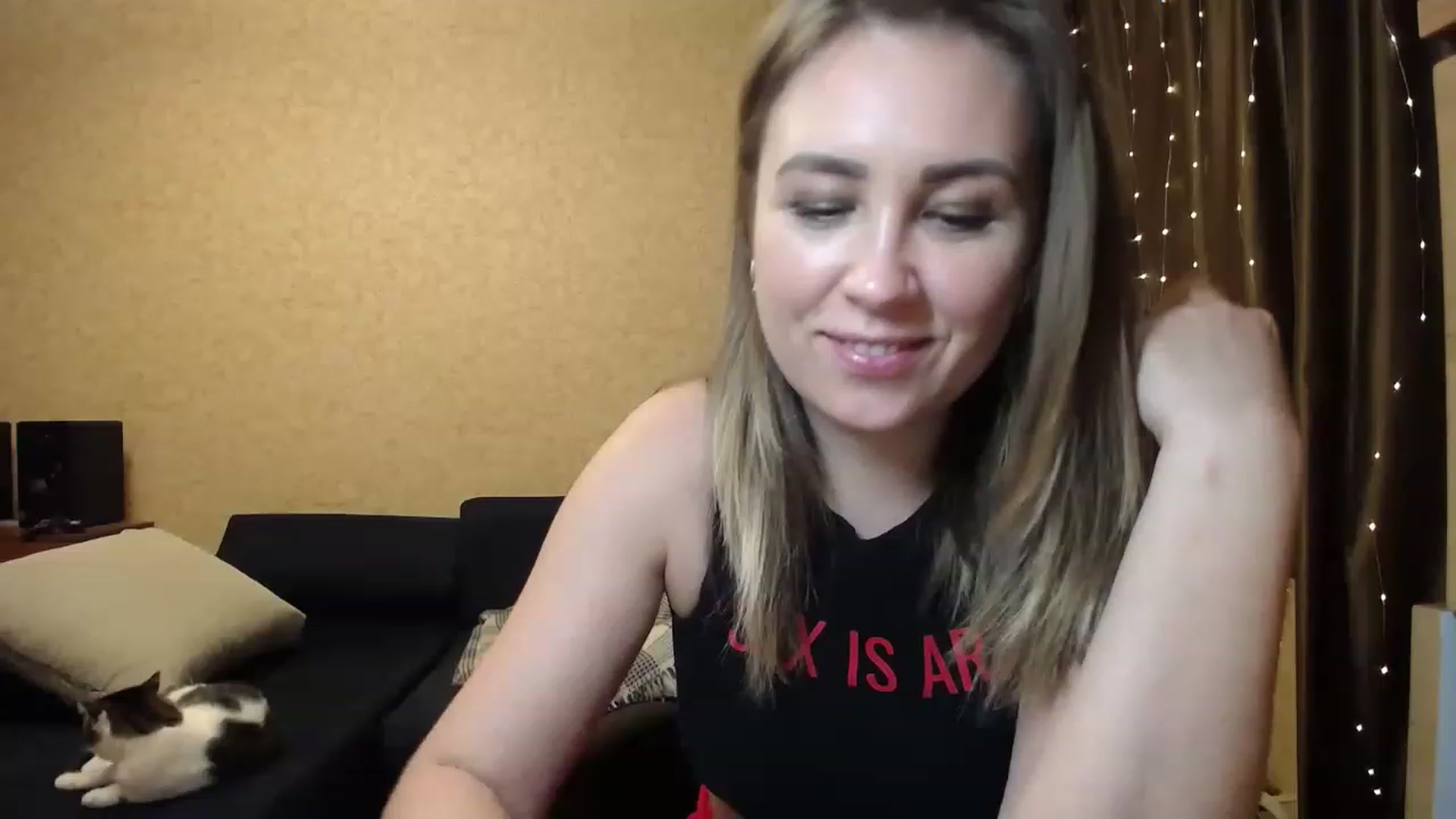 Gallery image thumbnail from Tarot__Reader's myfreecams stream on, 01/23/2023, 01:34 image 8 of 20