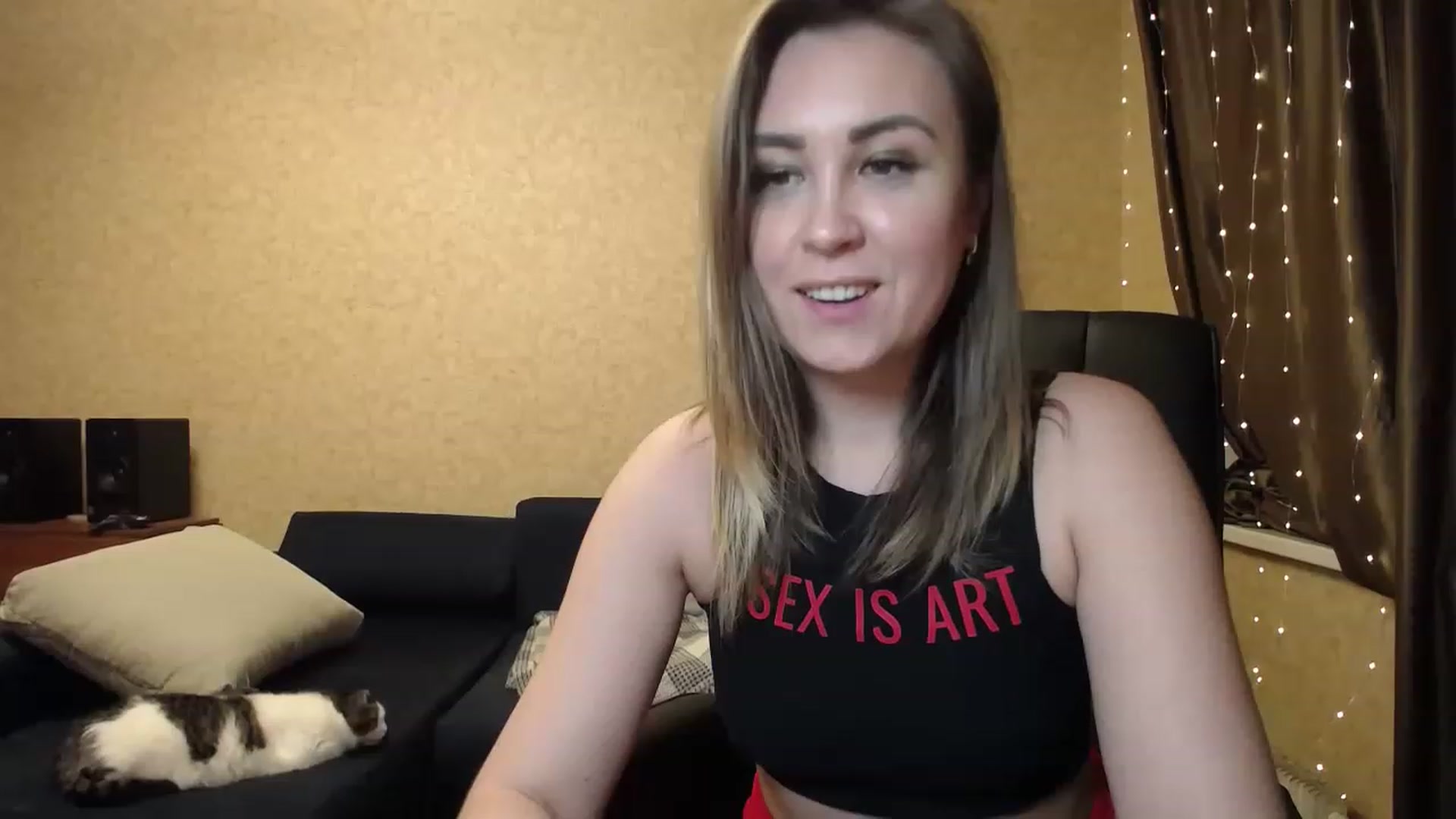 Gallery image thumbnail from Tarot__Reader's myfreecams stream on, 01/23/2023, 01:34 image 14 of 20